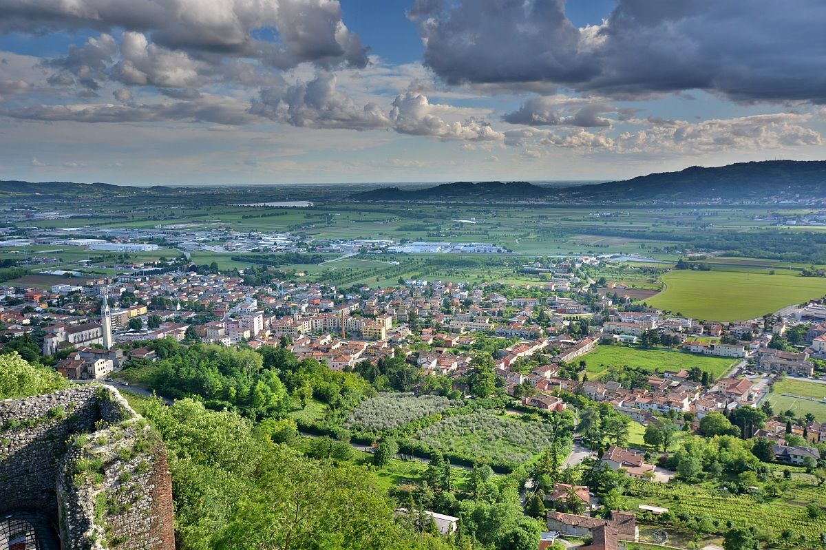 First rays after the rain
