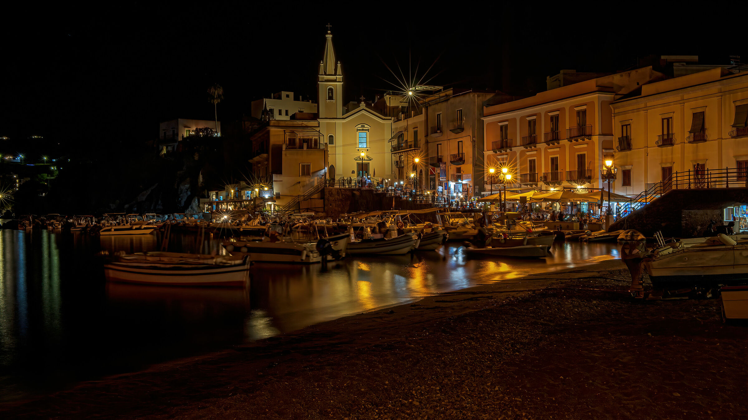 Marina Corta, Lipari