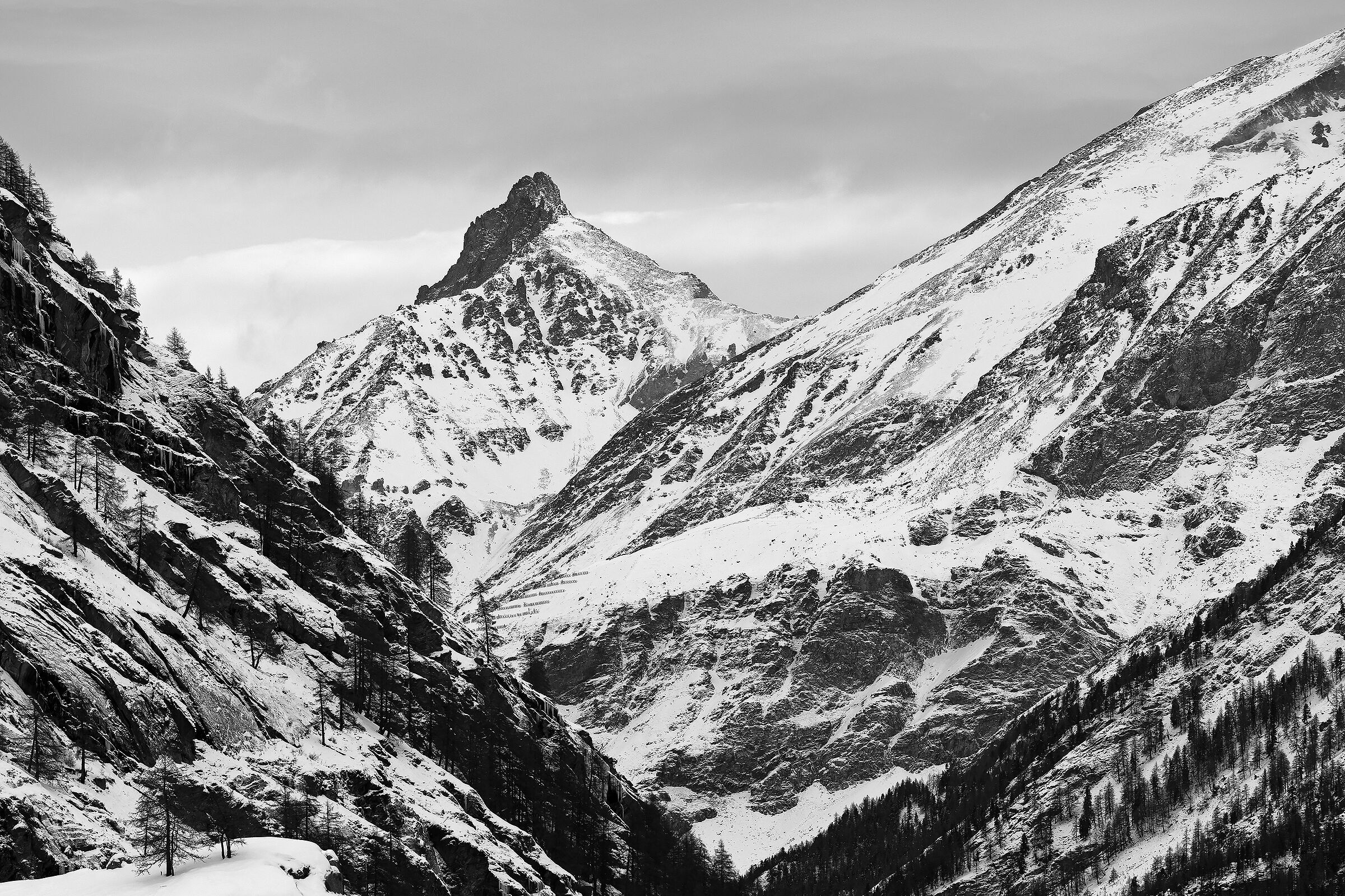 Valsavaranche and the Grand Nomenon