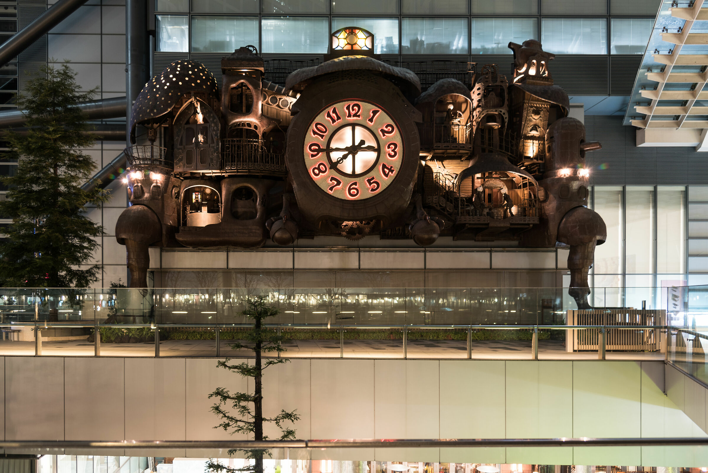 Orologio dello studio Ghibli di Hayao Miyazaki.