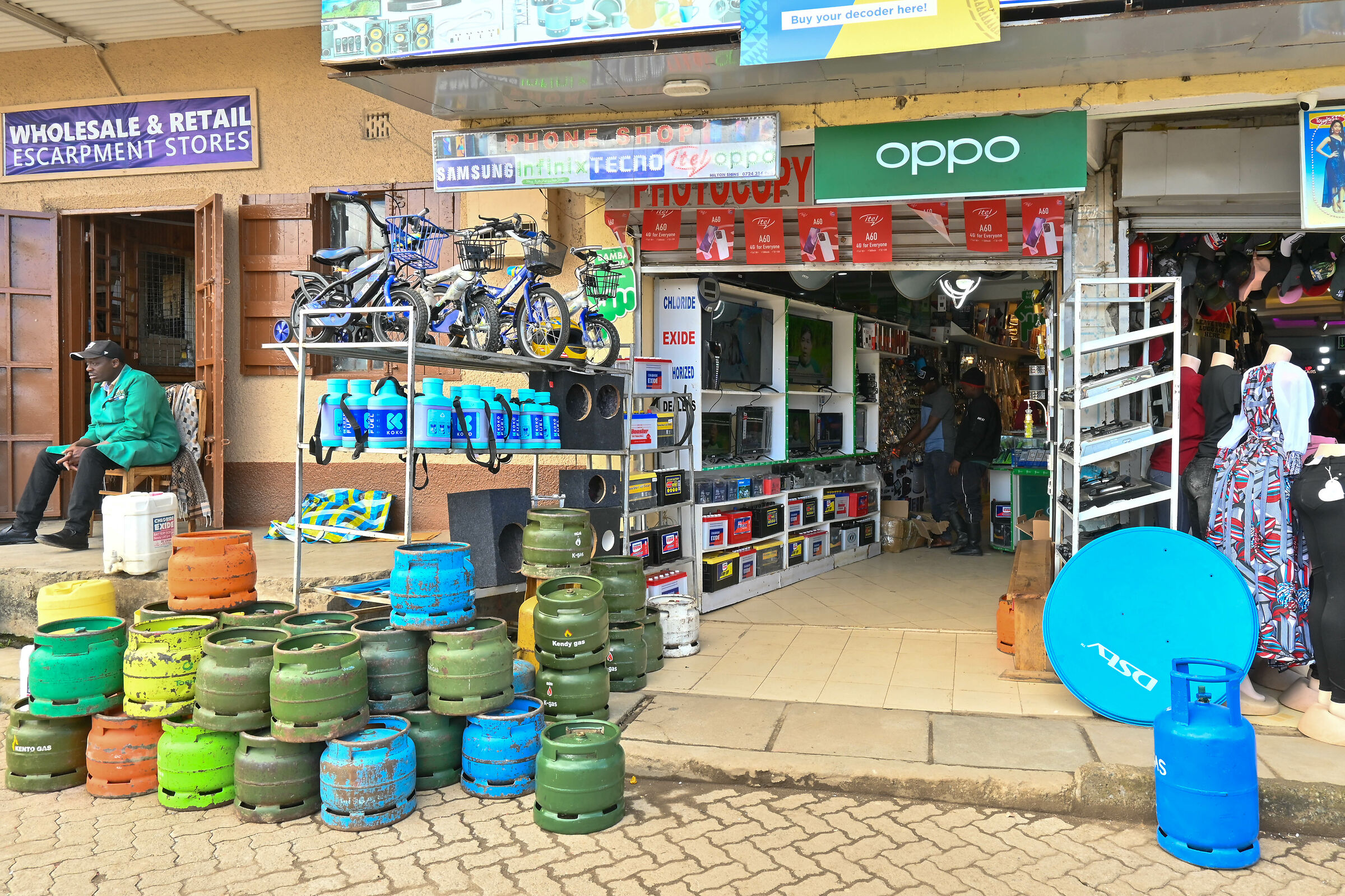 L'ambiente di una cittadina Kenyota