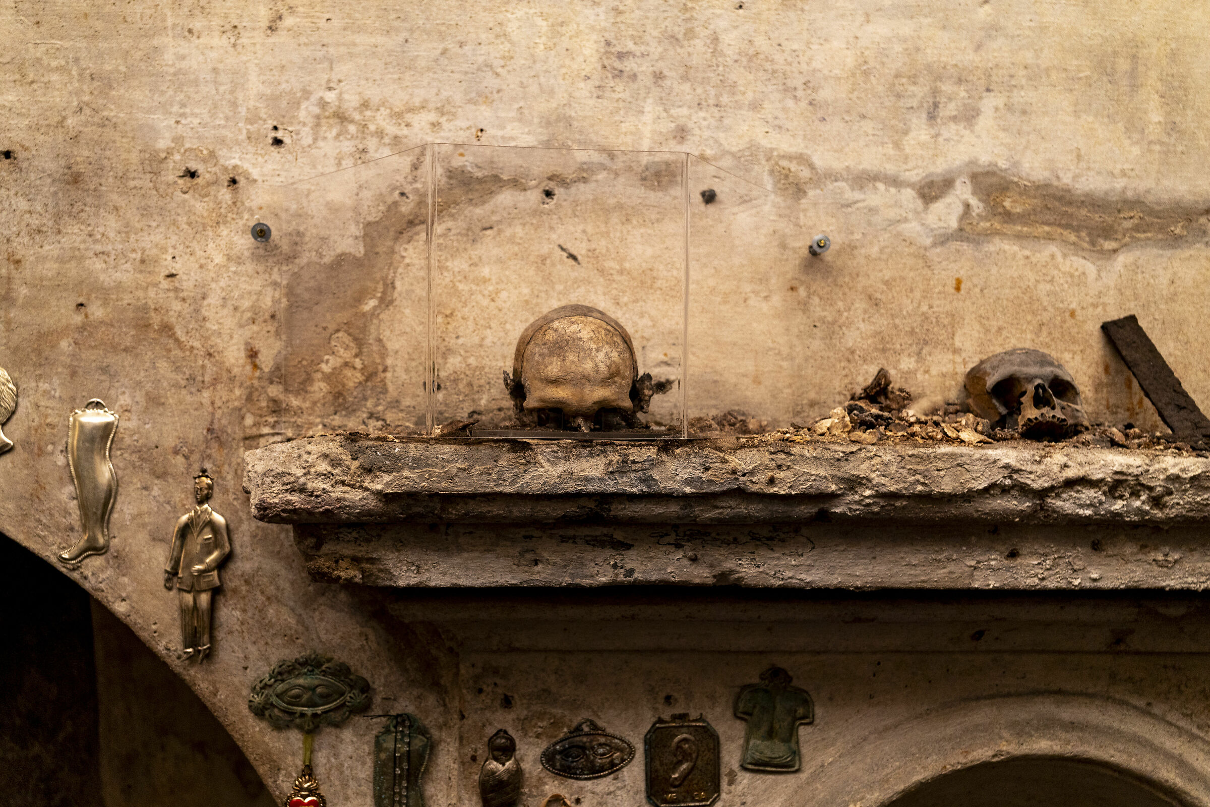 Monuments and churches 10