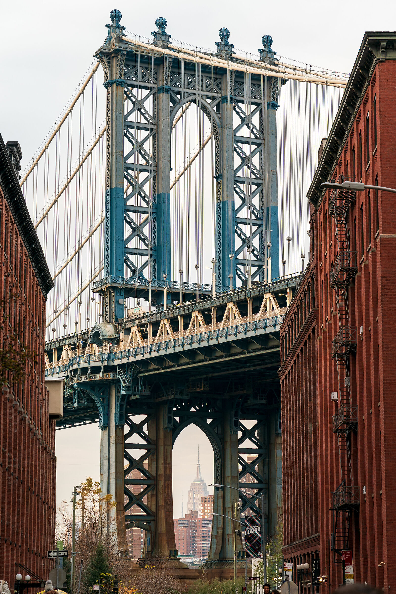 Down Under Manhattan Bridge Overpass