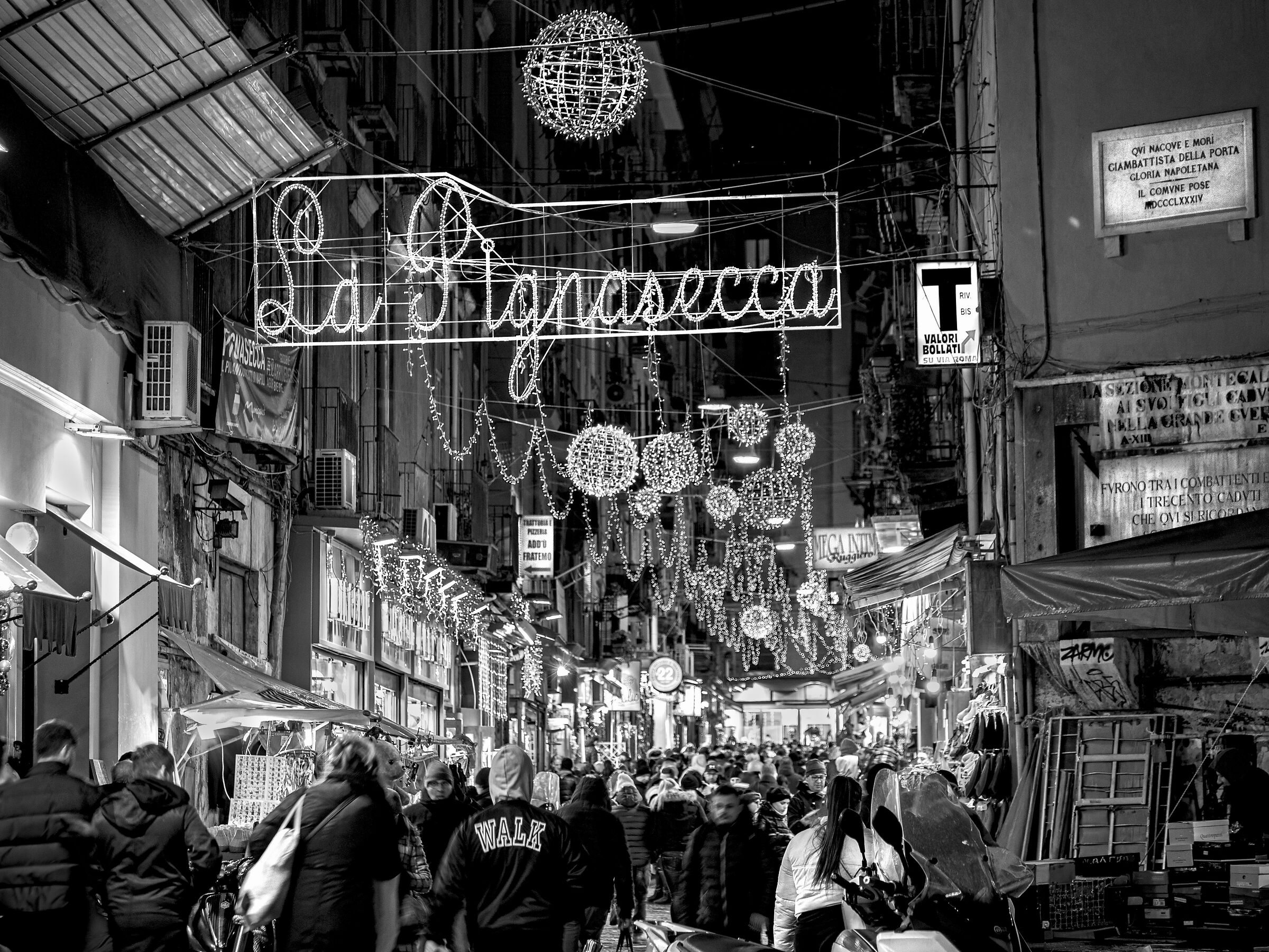 Napoli - Notturno Pignasecca