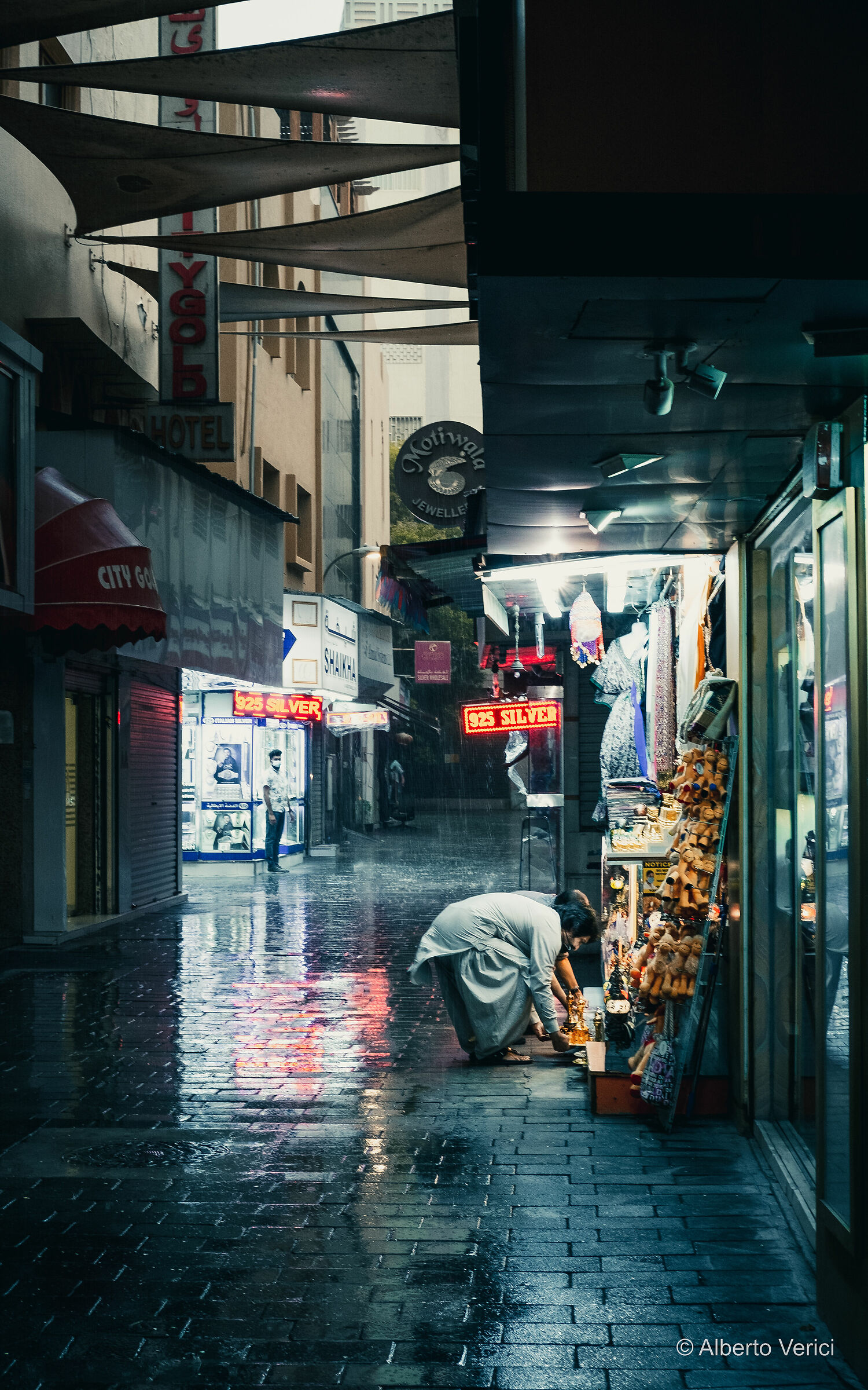 Old Dubai - small market