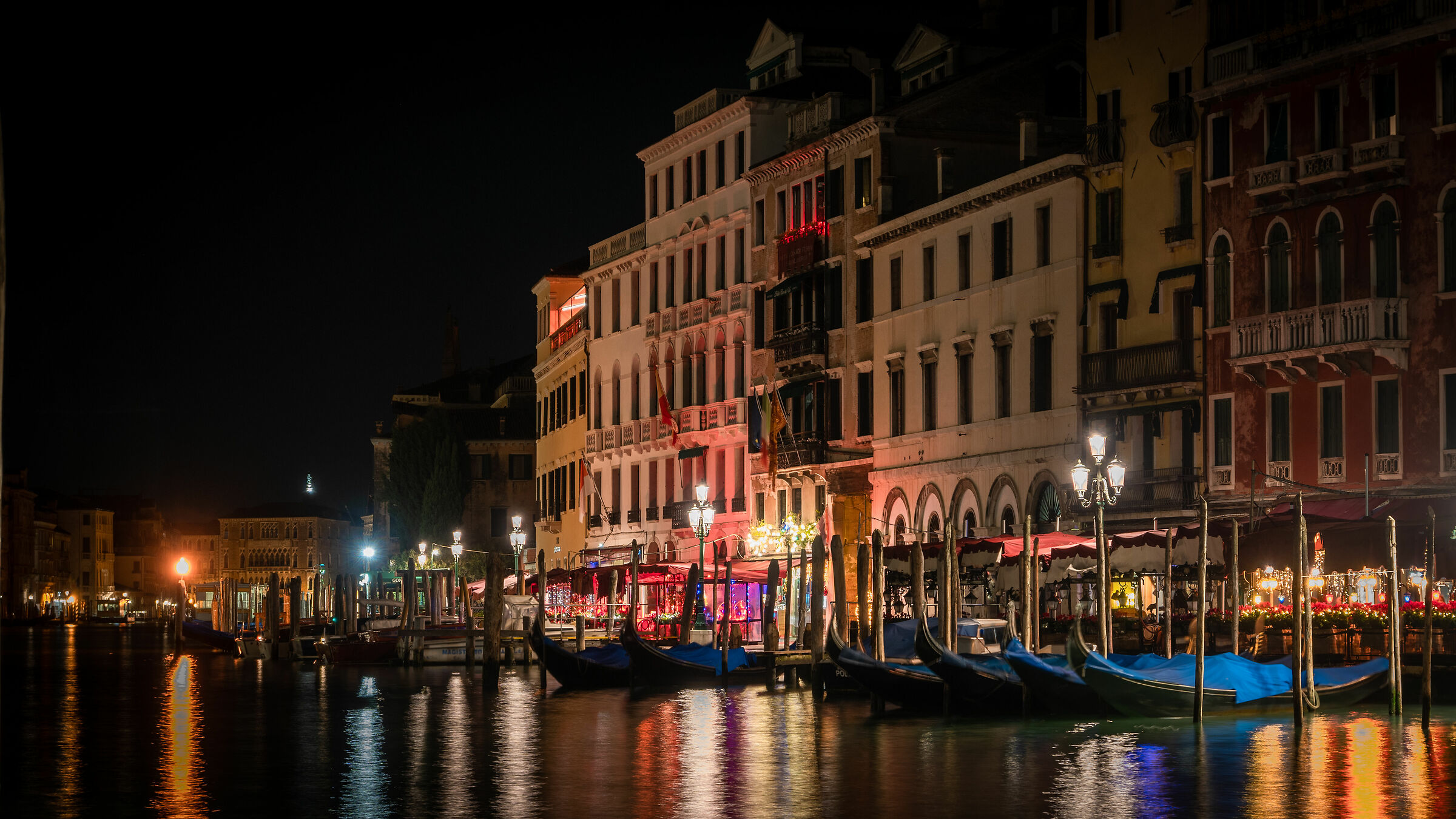 Venice By Night
