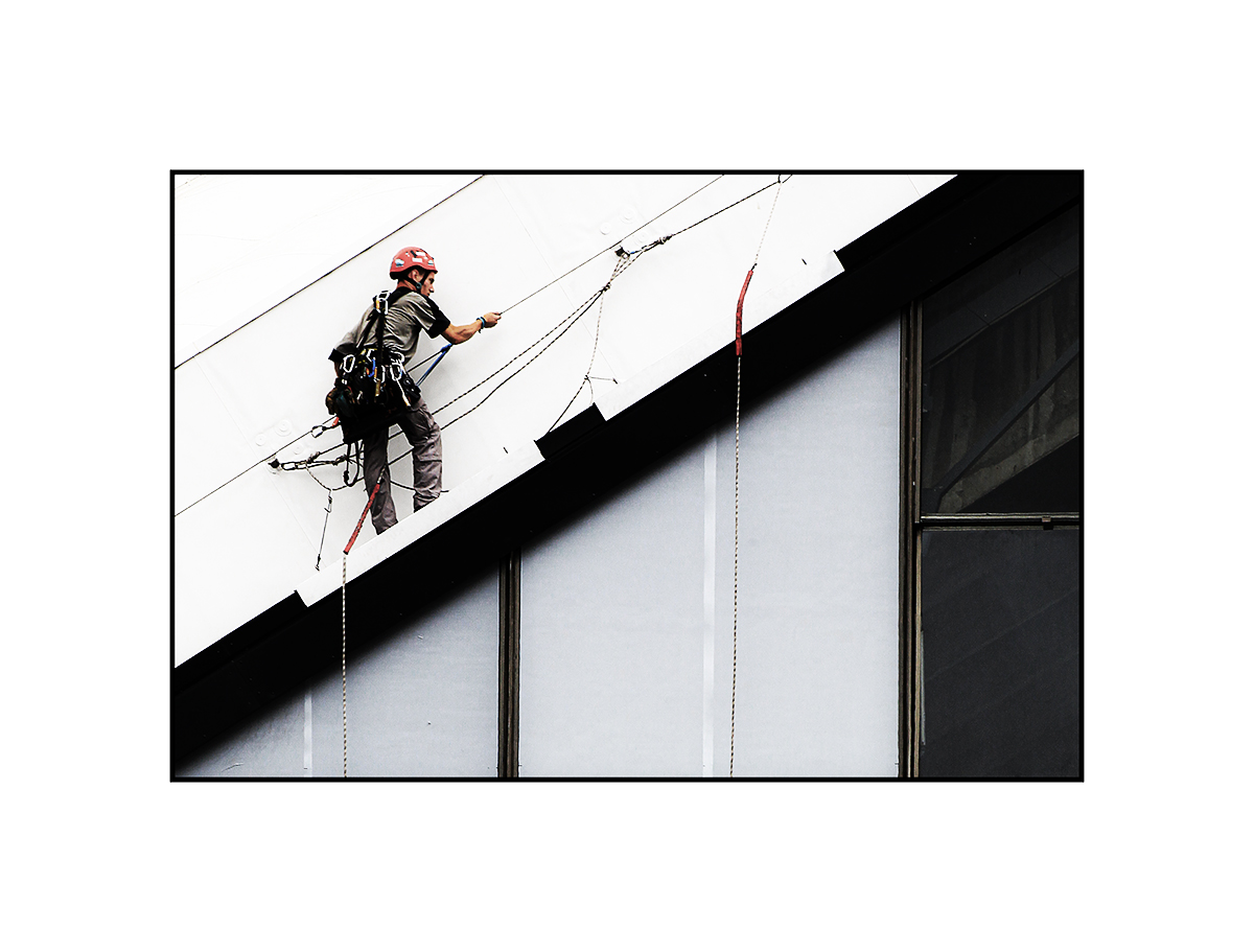 maintenance in la défense - Paris
