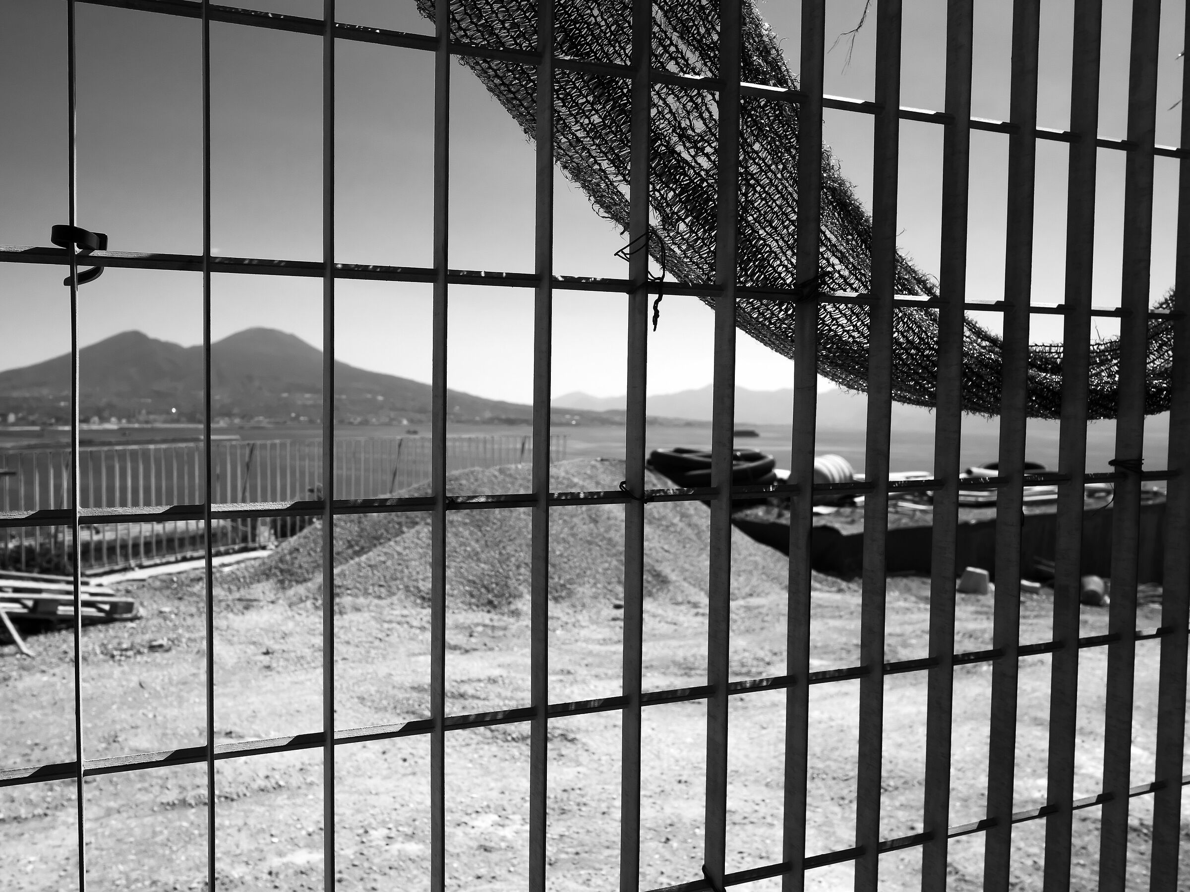 72nd in Monochrome #1