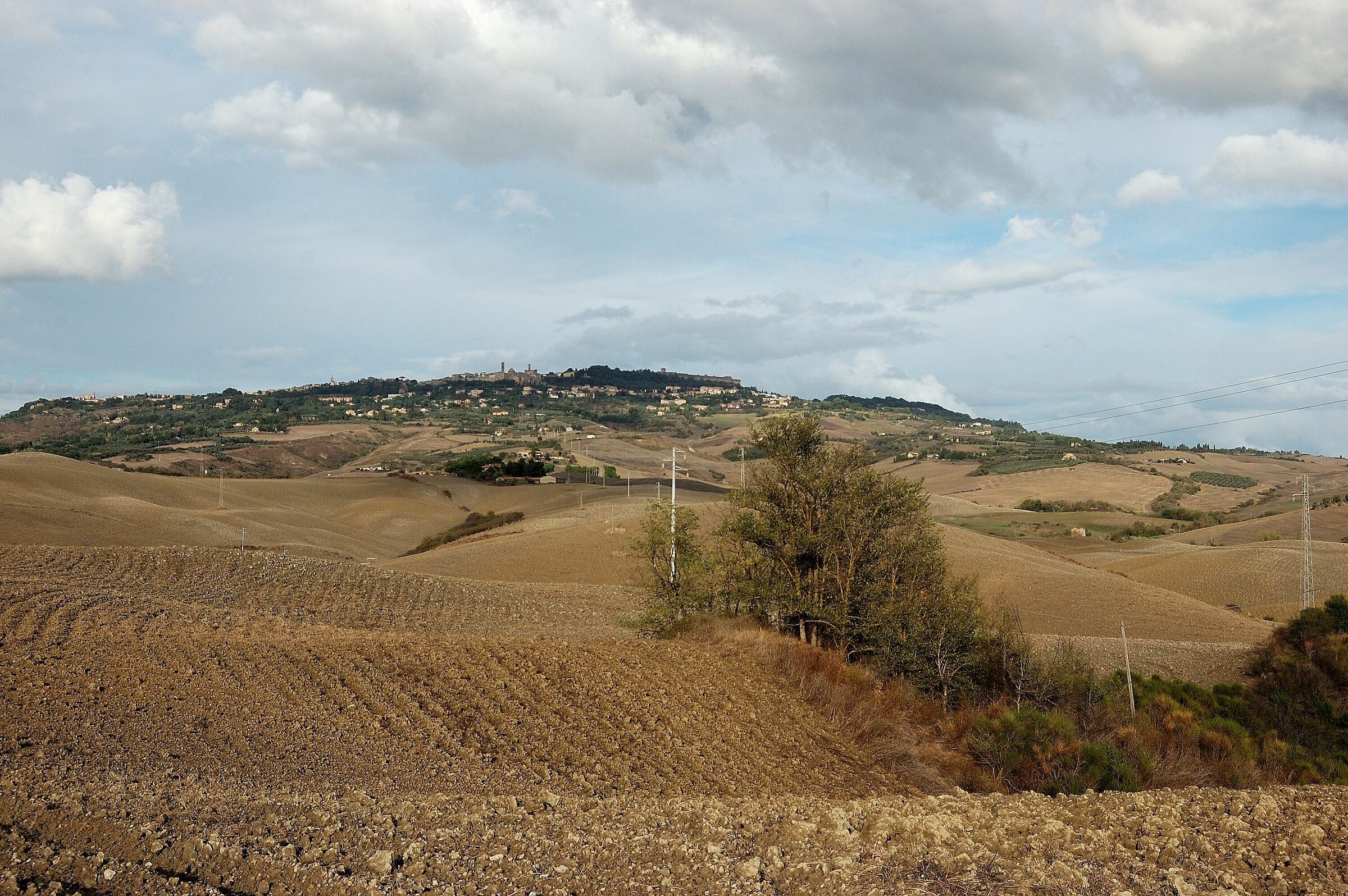 Volterra in vista!
