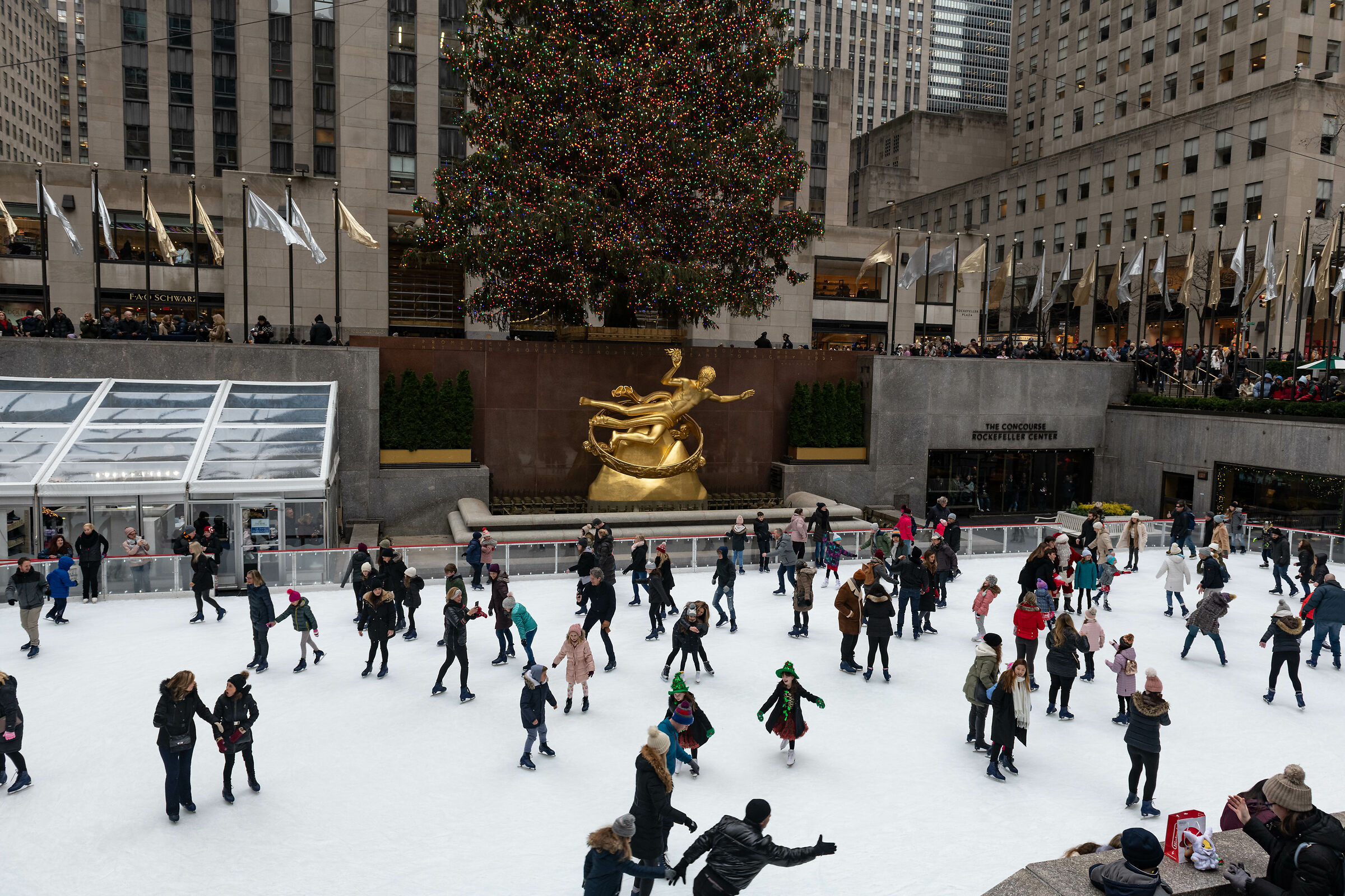 Pista pattinaggio sul ghiaccio - Rockfeller Center NY