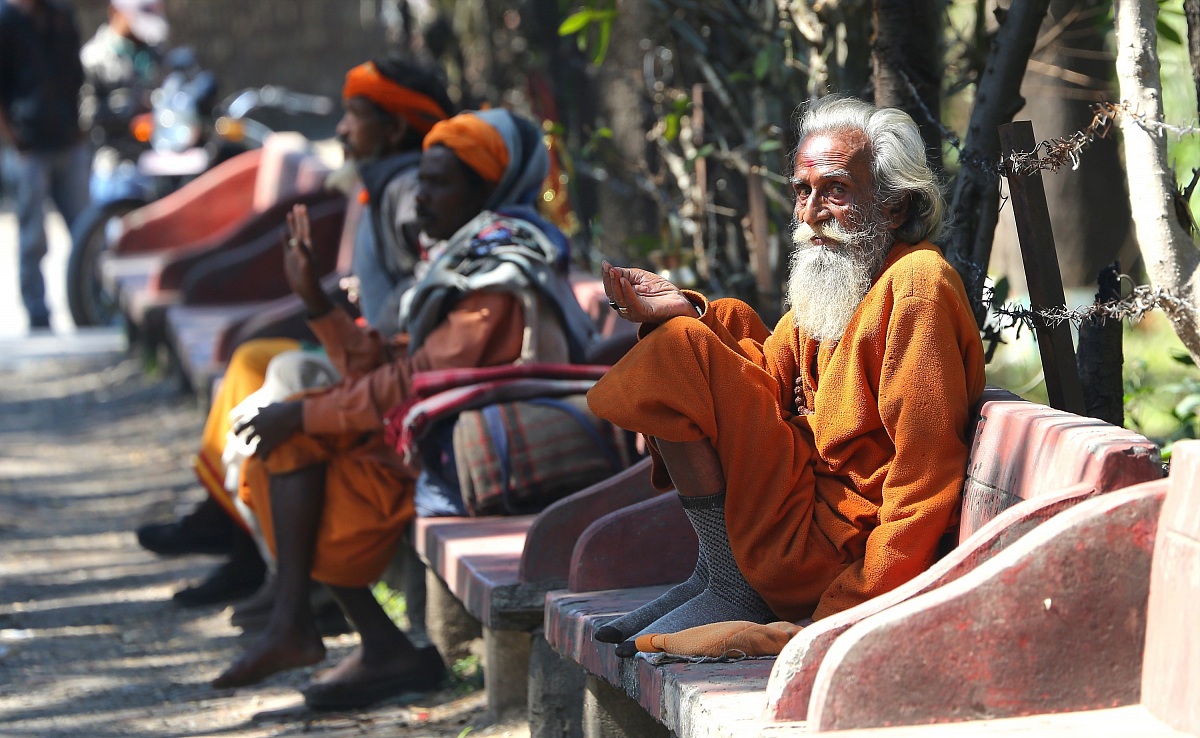 Rishikesh. On the road along the Ganges.