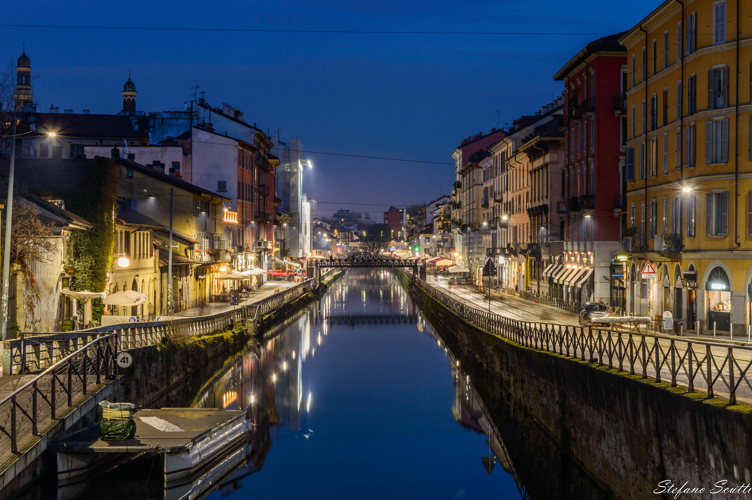 Blue hour on Naviglio Grande, Milano