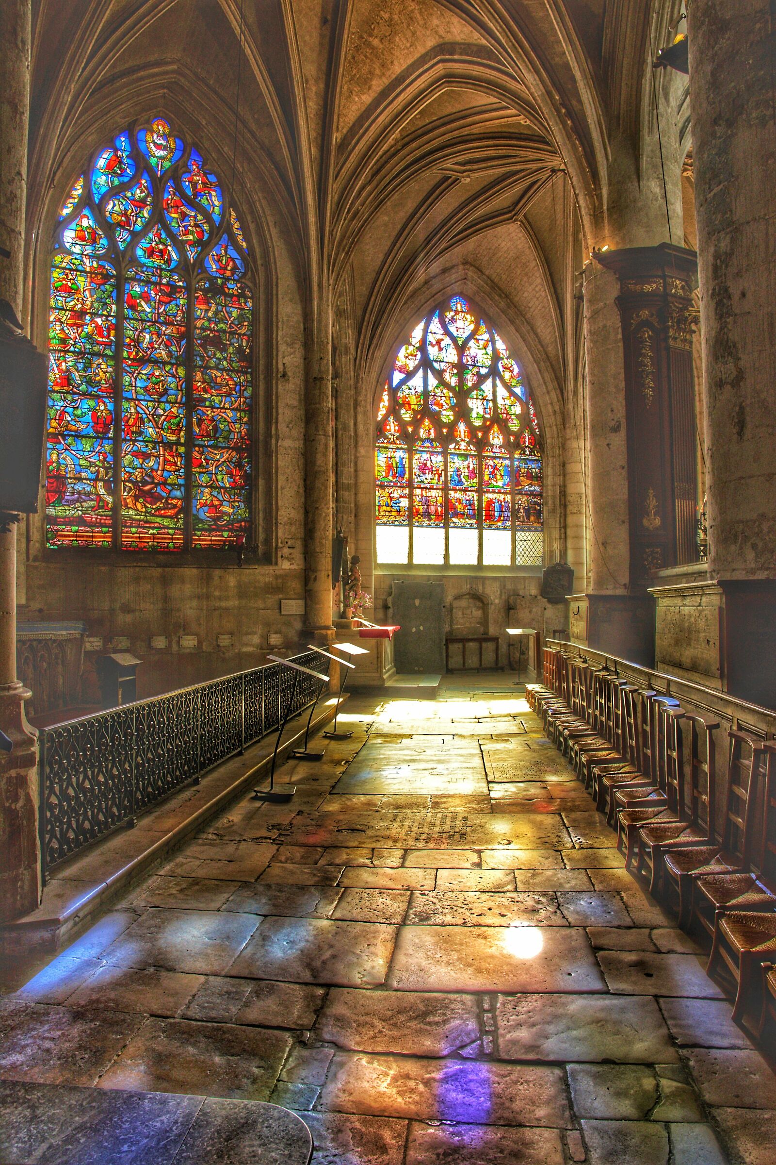 La luce riflessa regala colori