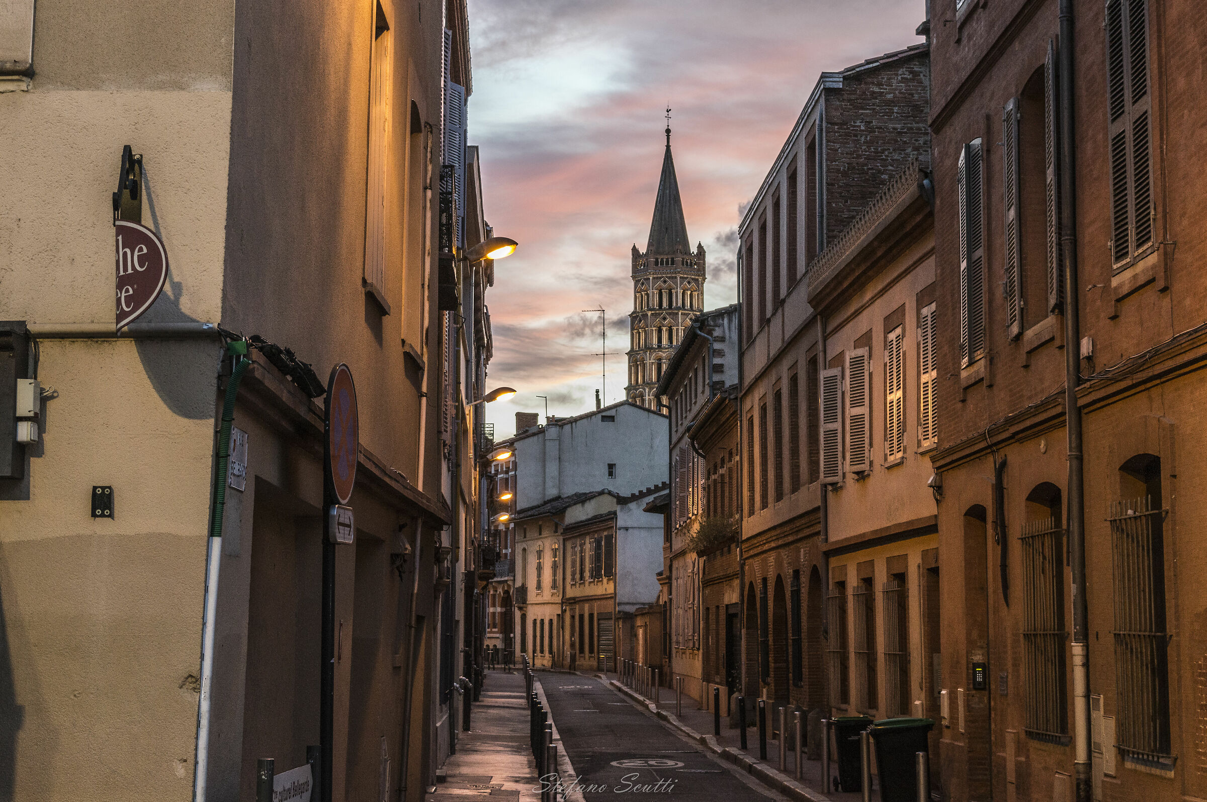 Sunset in Toulouse