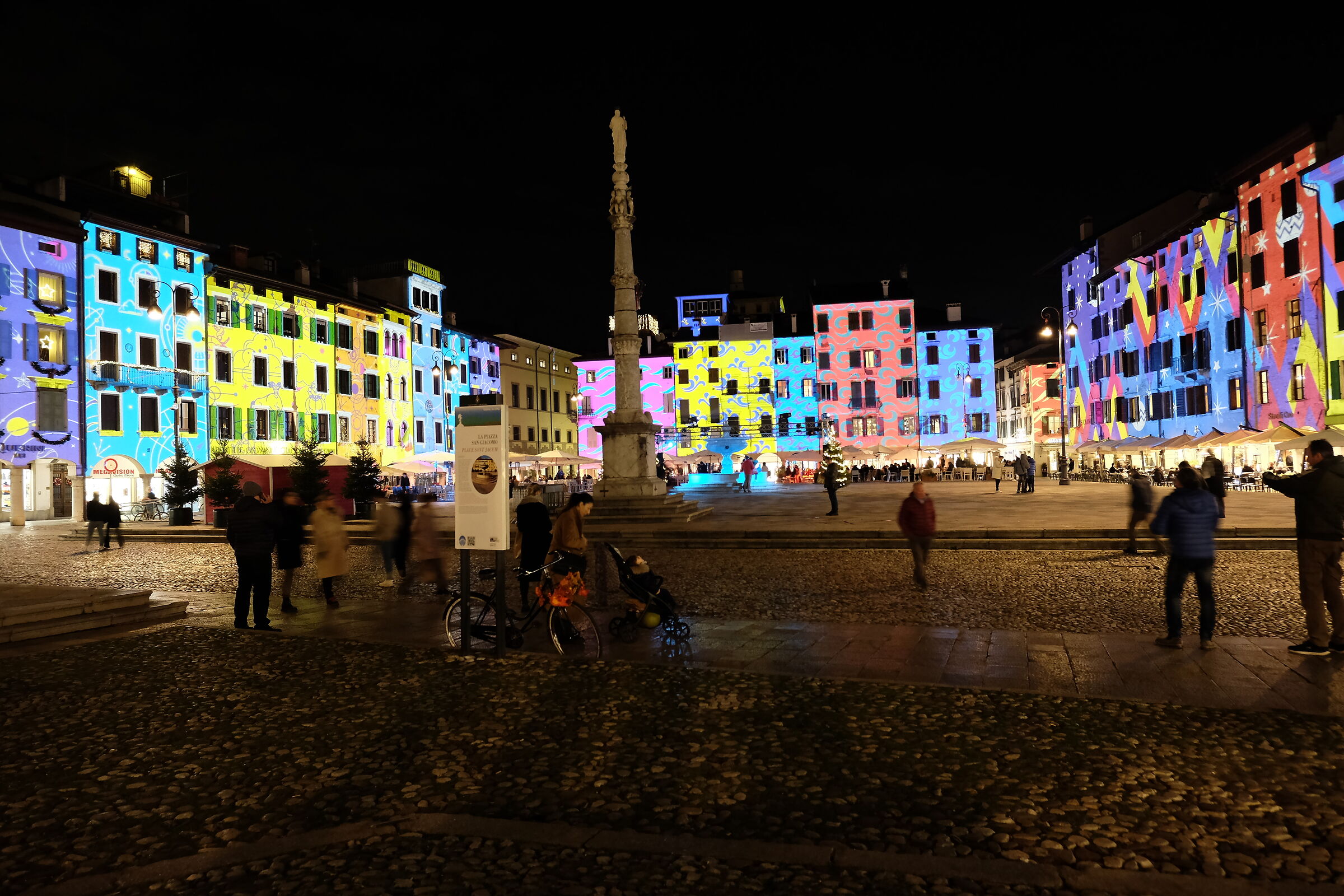 ... of all colors.....