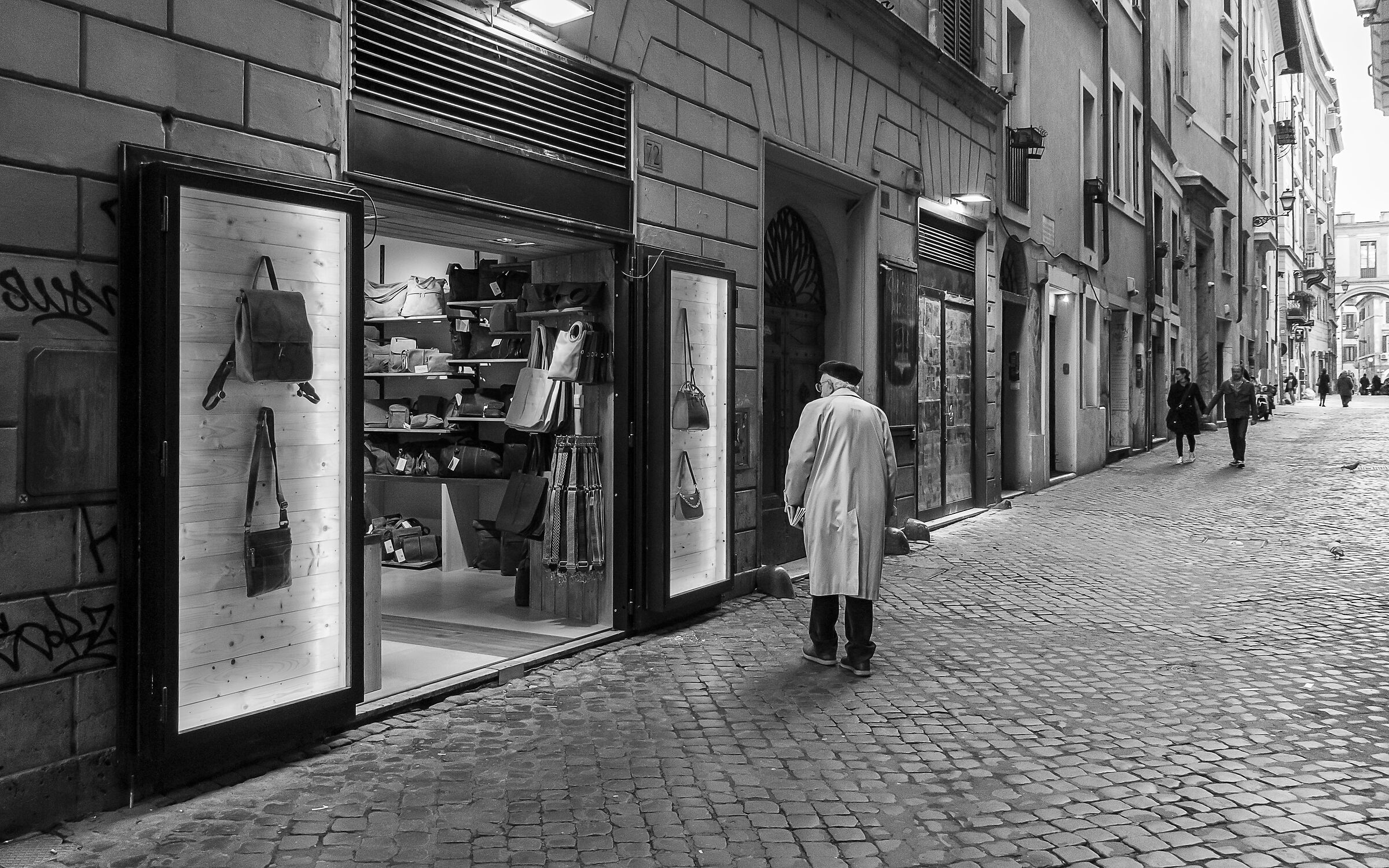 Via dei Giubbonari...