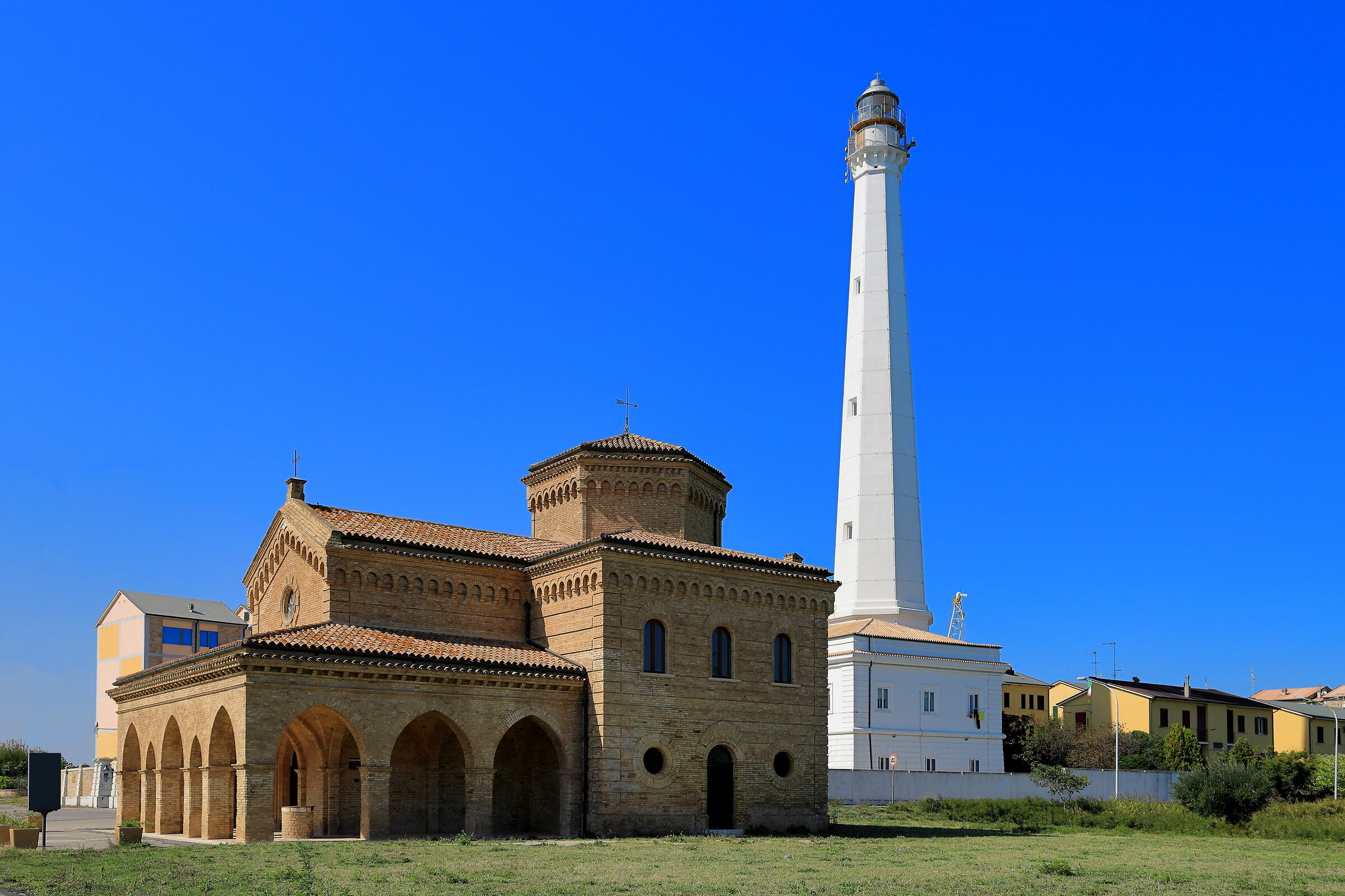 The lighthouse of Punta Penna