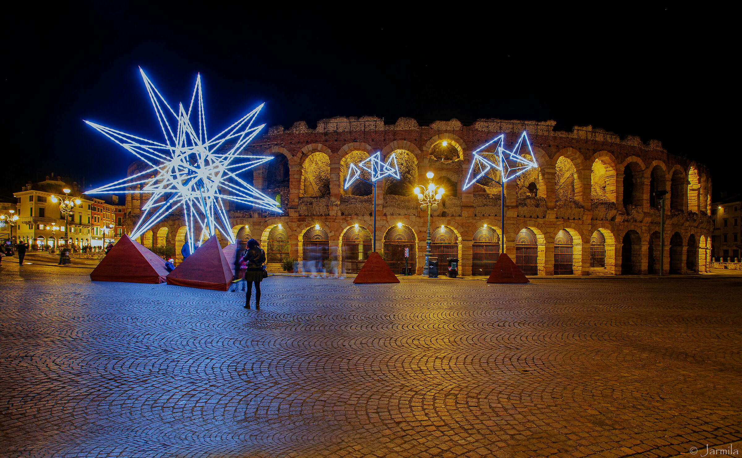 Buone Feste, tantissimi Auguri a tutti