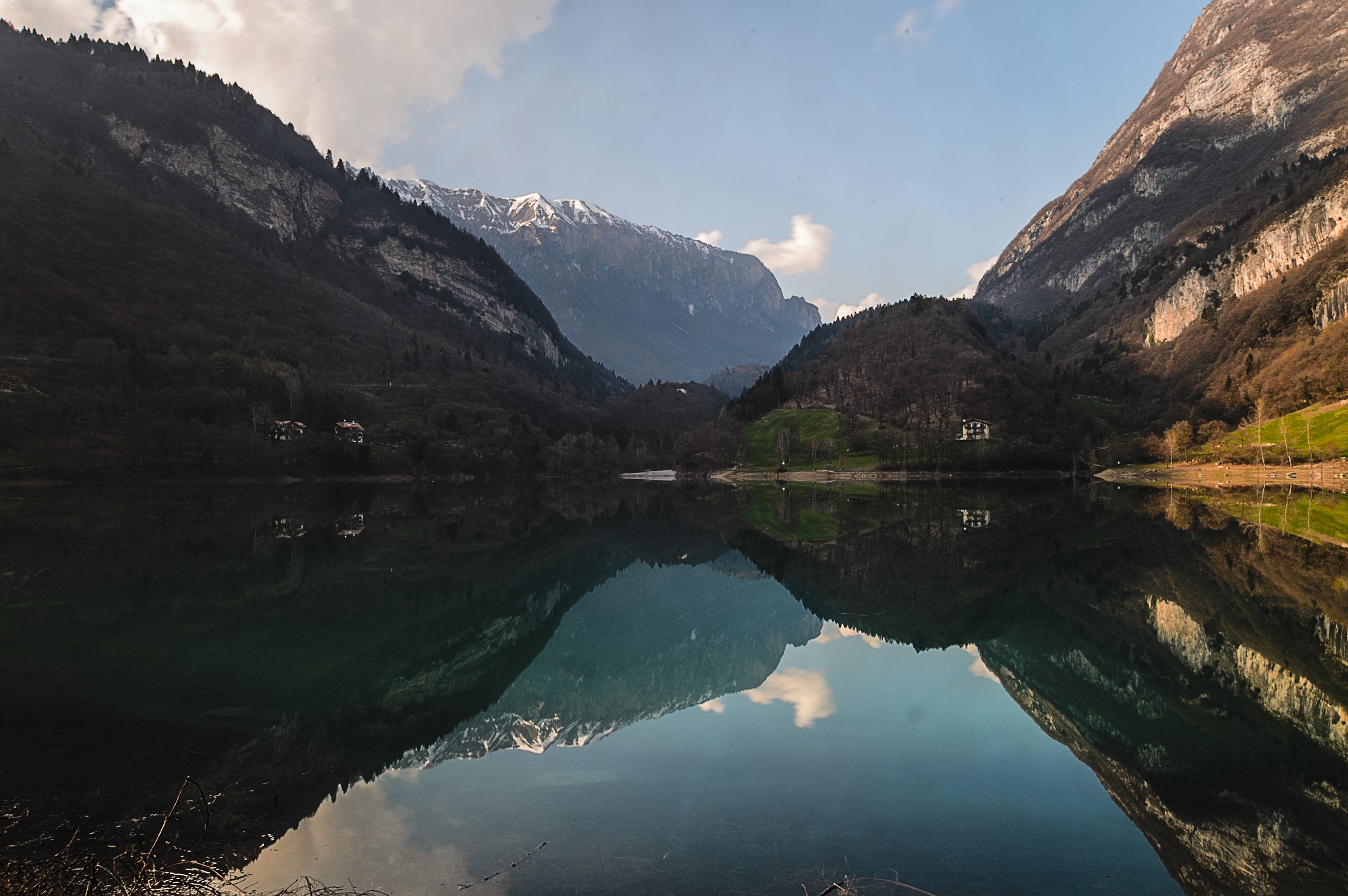 Riflesso Nel Lago