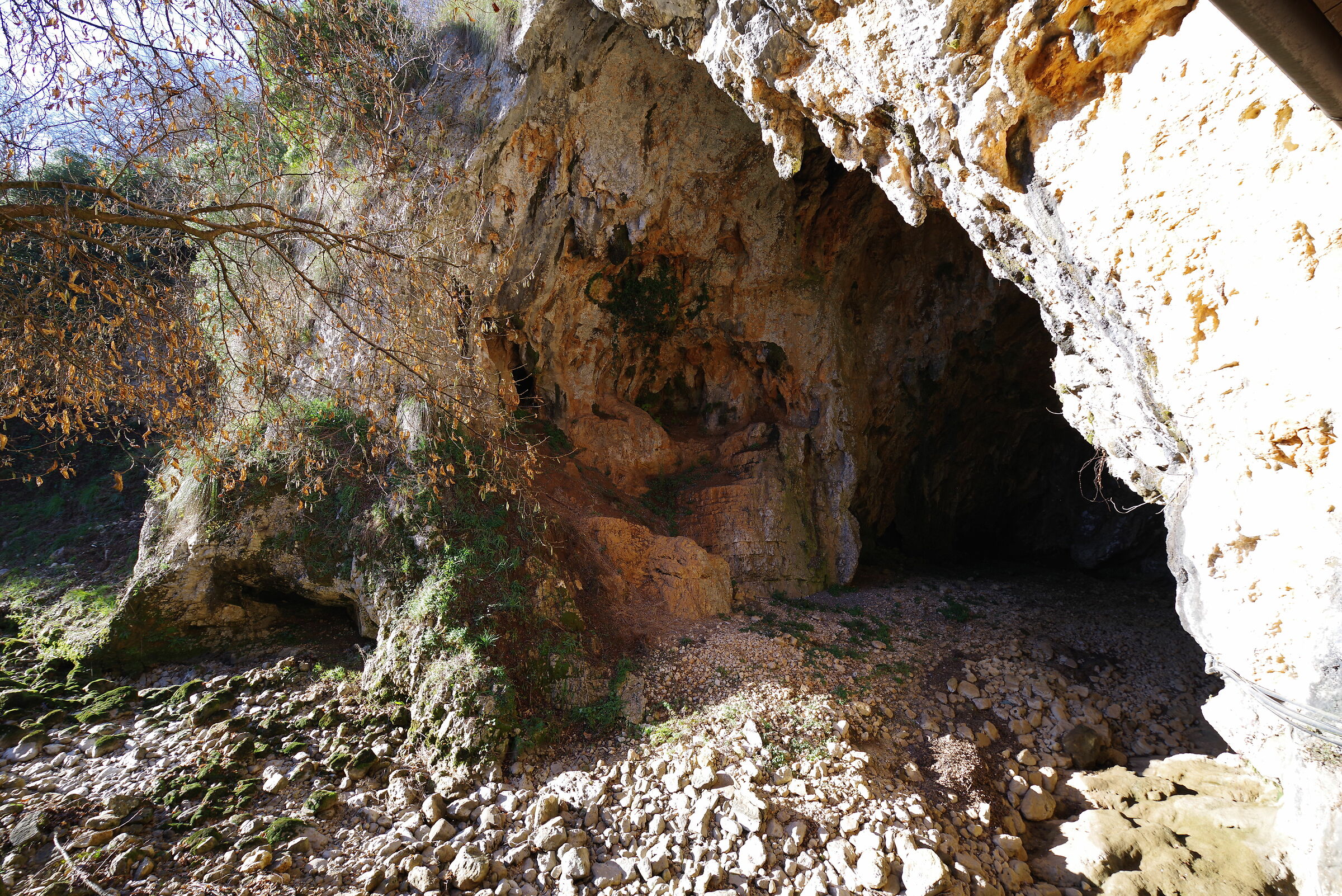 Grotte di Pastena (Frosinone)