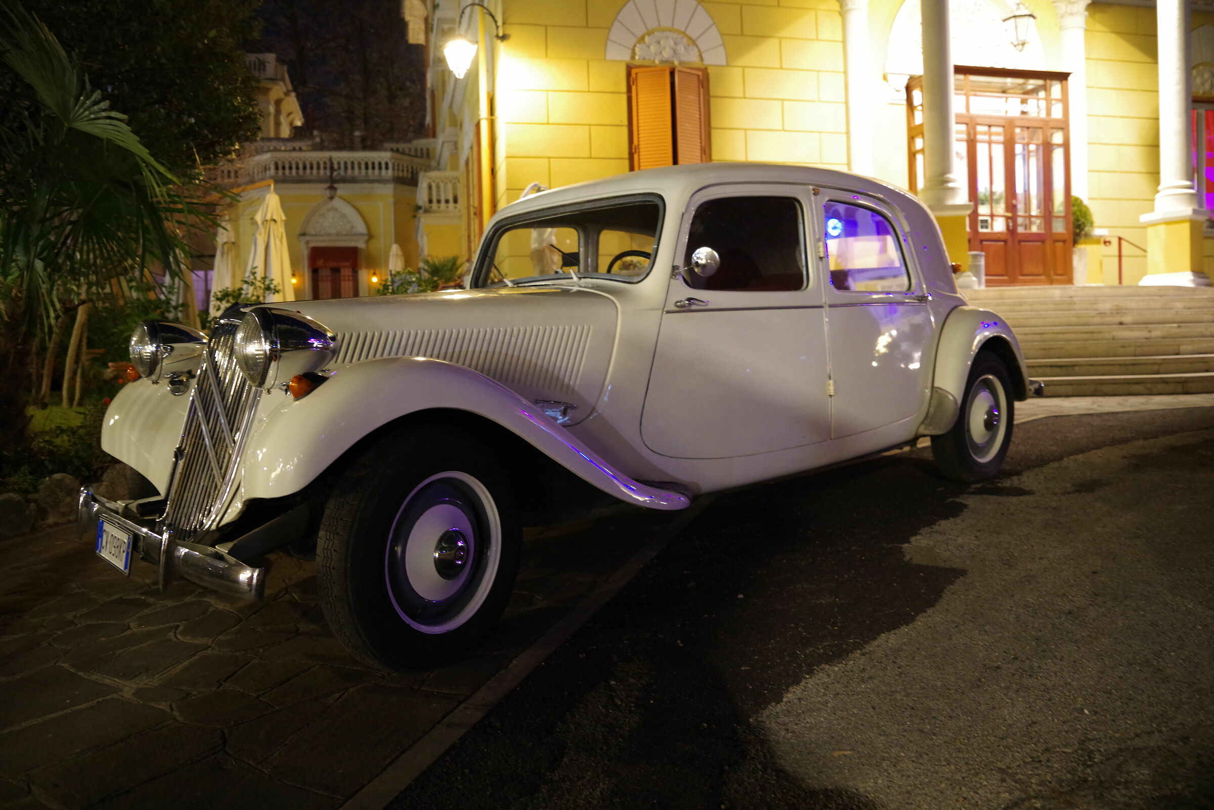 Macchina d'epoca (Fiuggi FR)