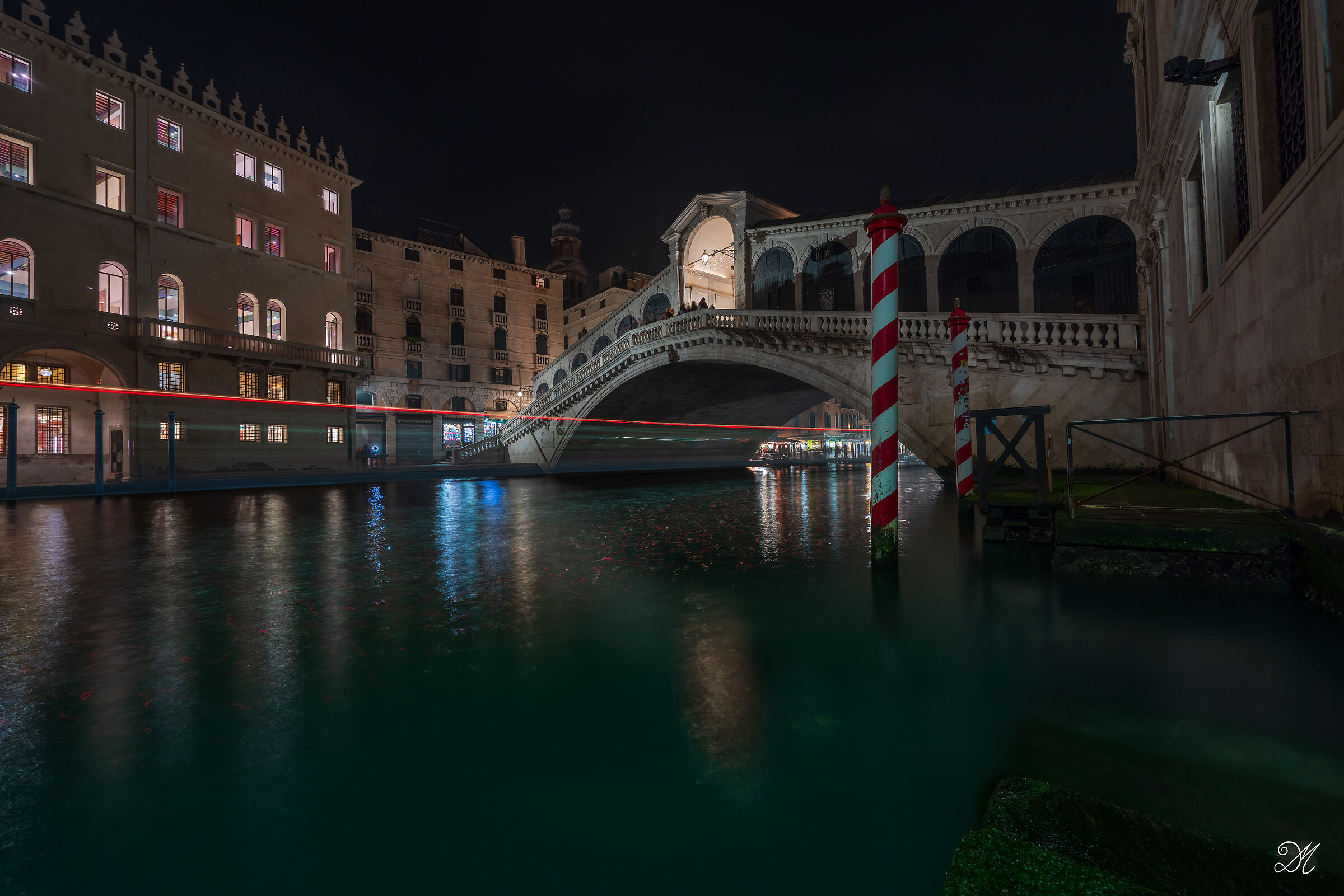 Rialto by night