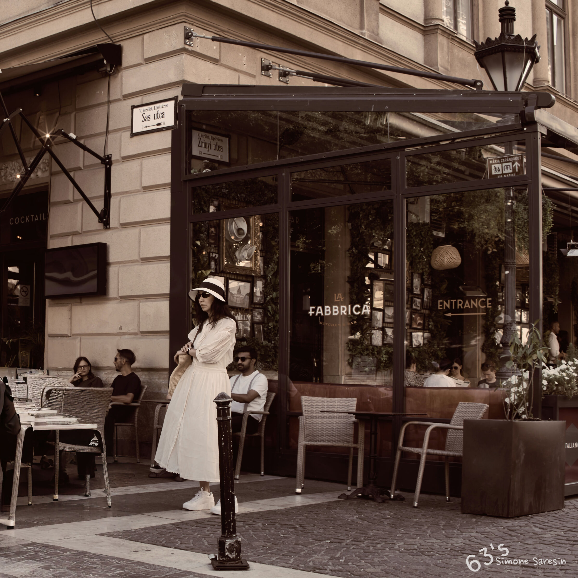 J-Budapest