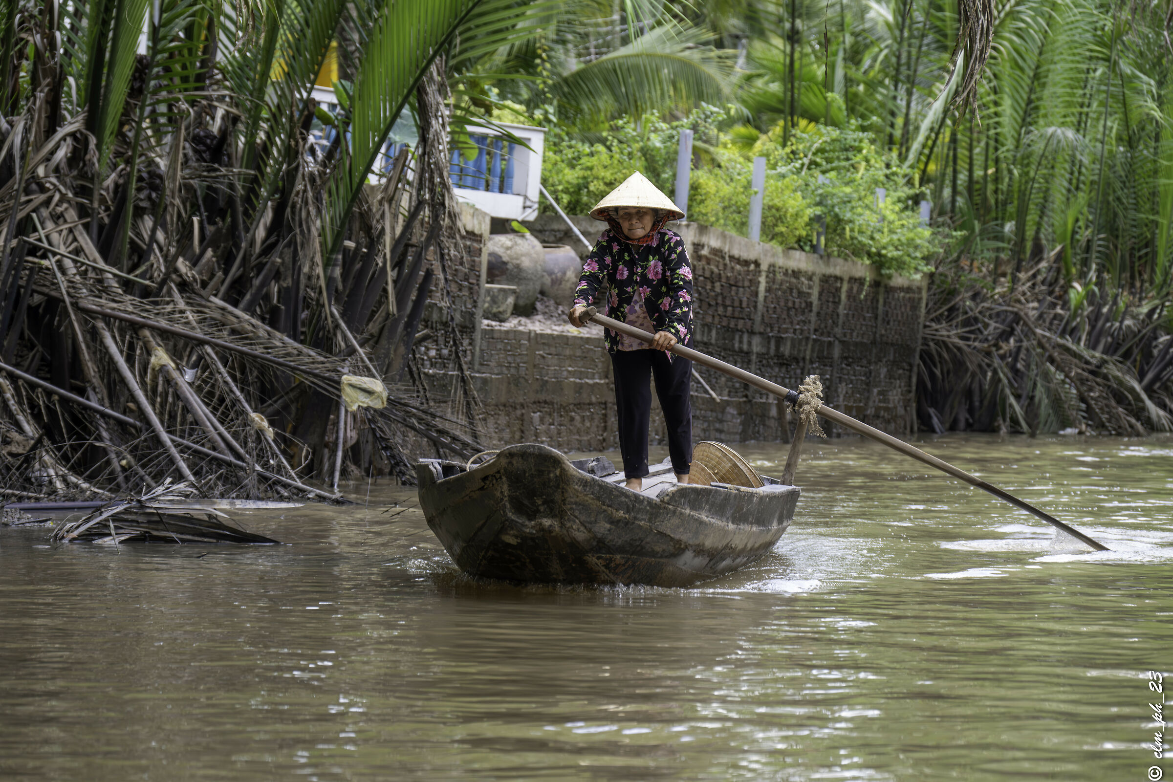 Cambodia: Siem Reap Floating Village, life on the river