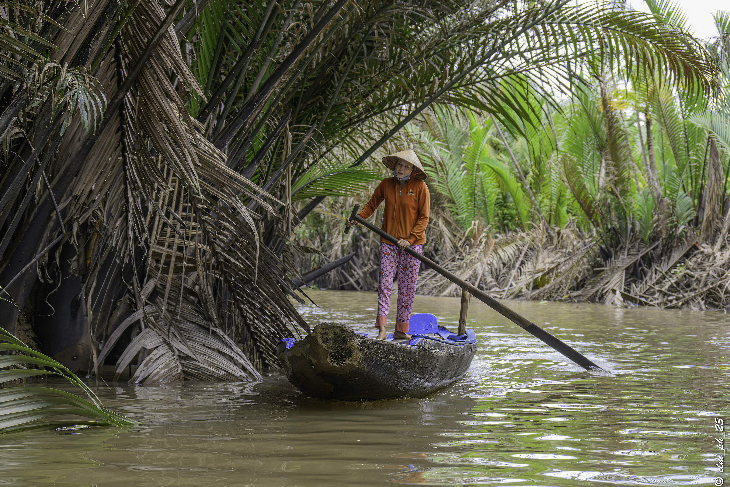 Cambodia: Siem Reap Floating Village, life on the river