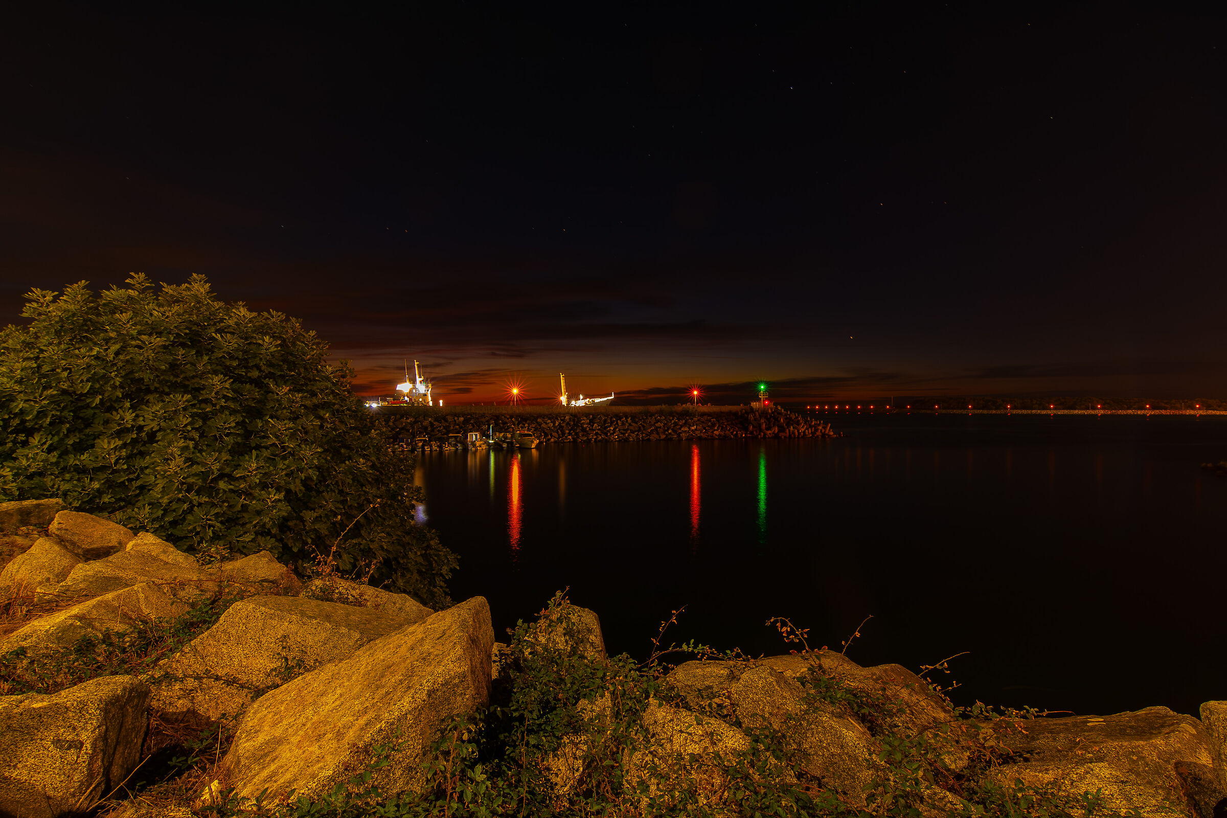 Port of Gioia Tauro - At night from the marina 3