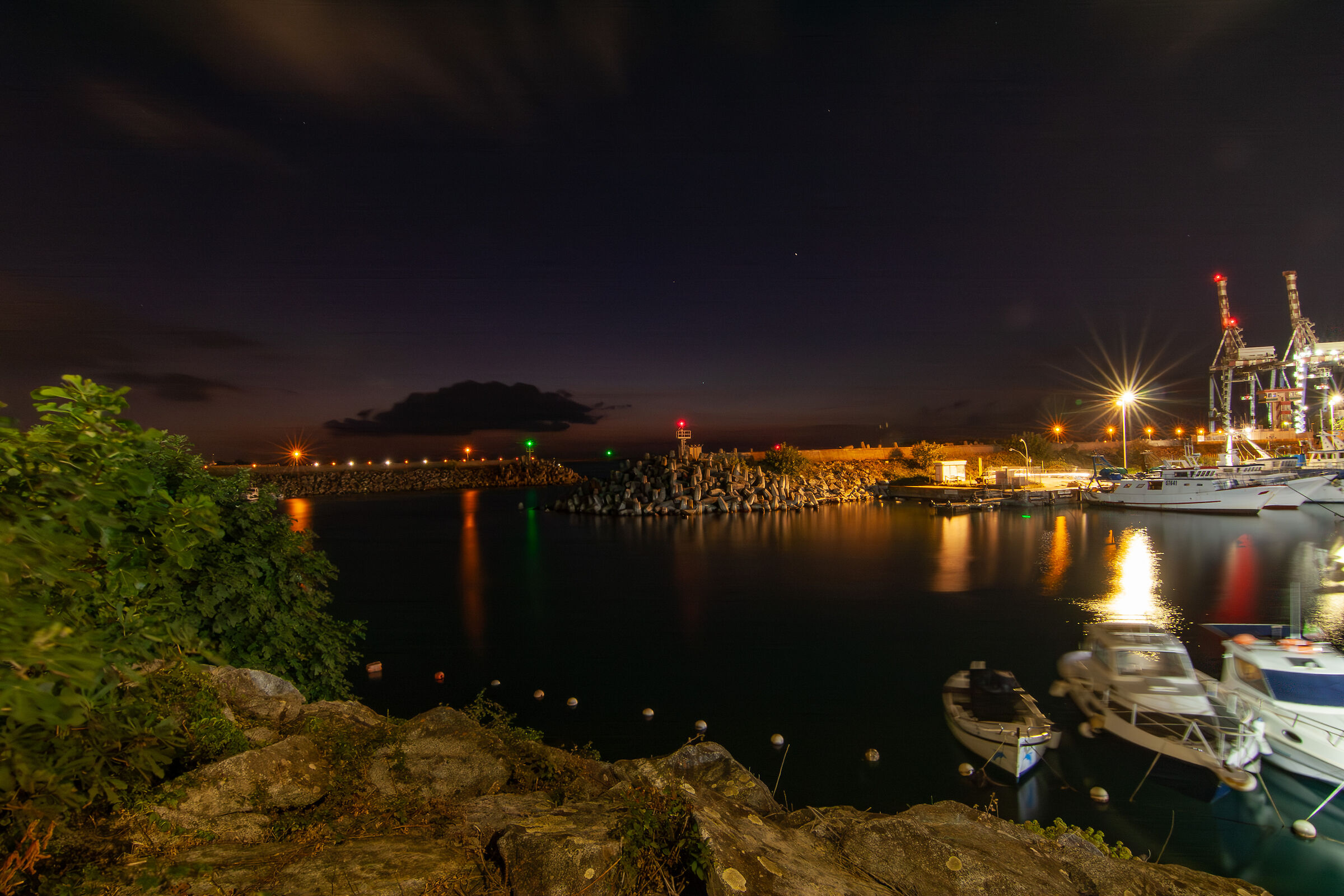 Port of Gioia Tauro - At night from the marina 2