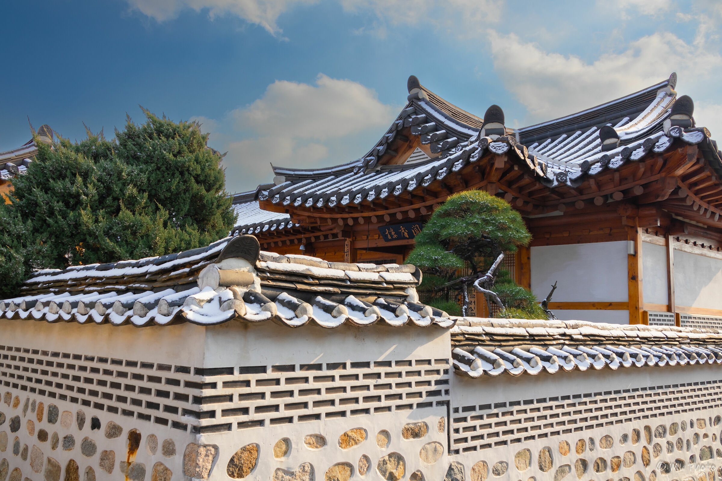 Bukchon hanok village