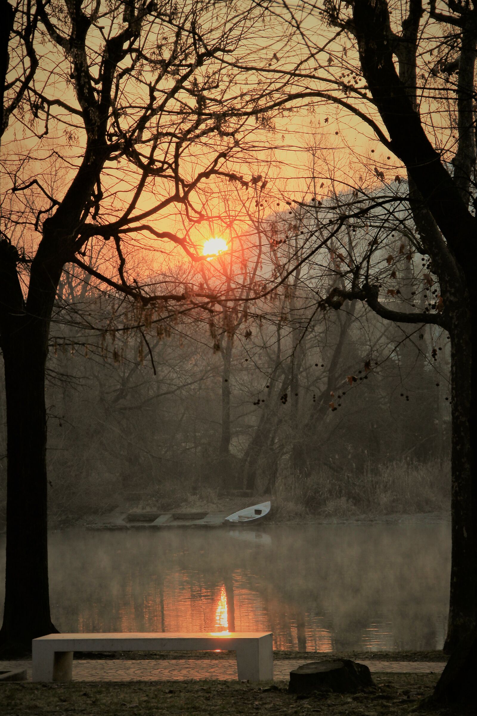 February sunrise on the Adda River