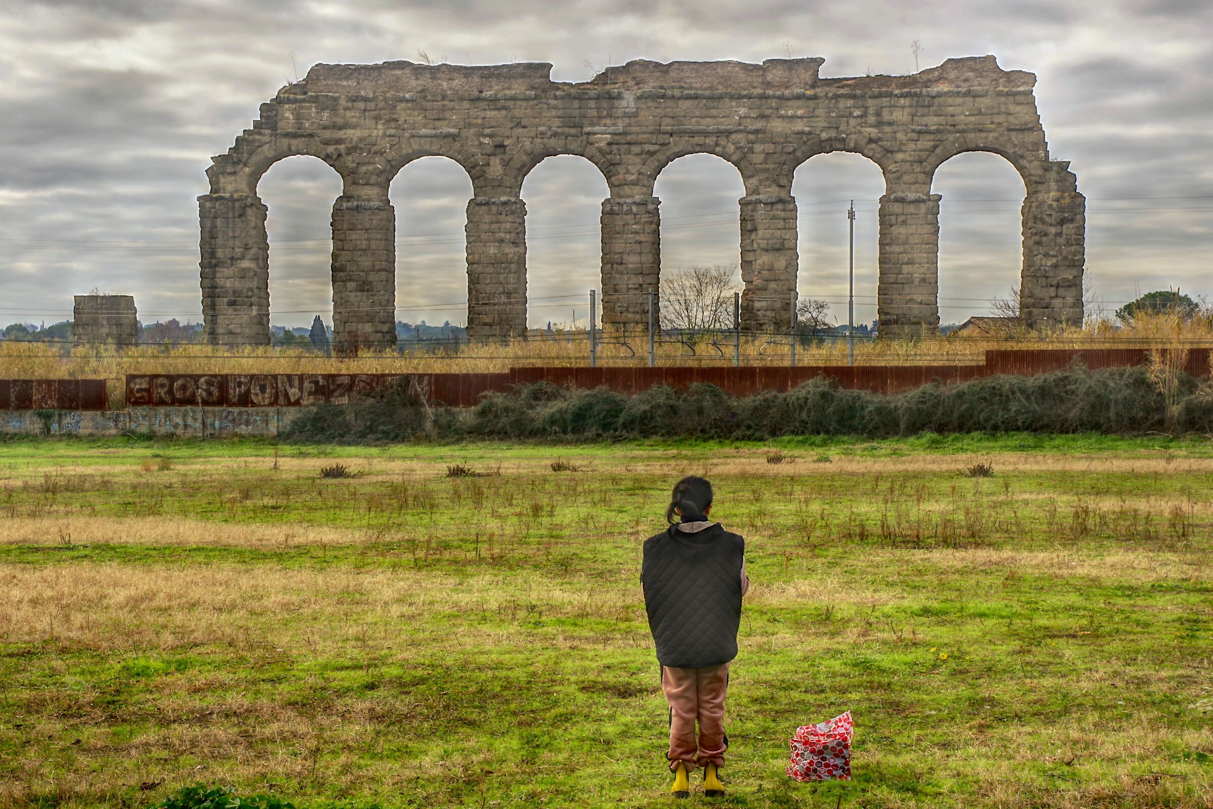 Meditation on the Roman aqueduct