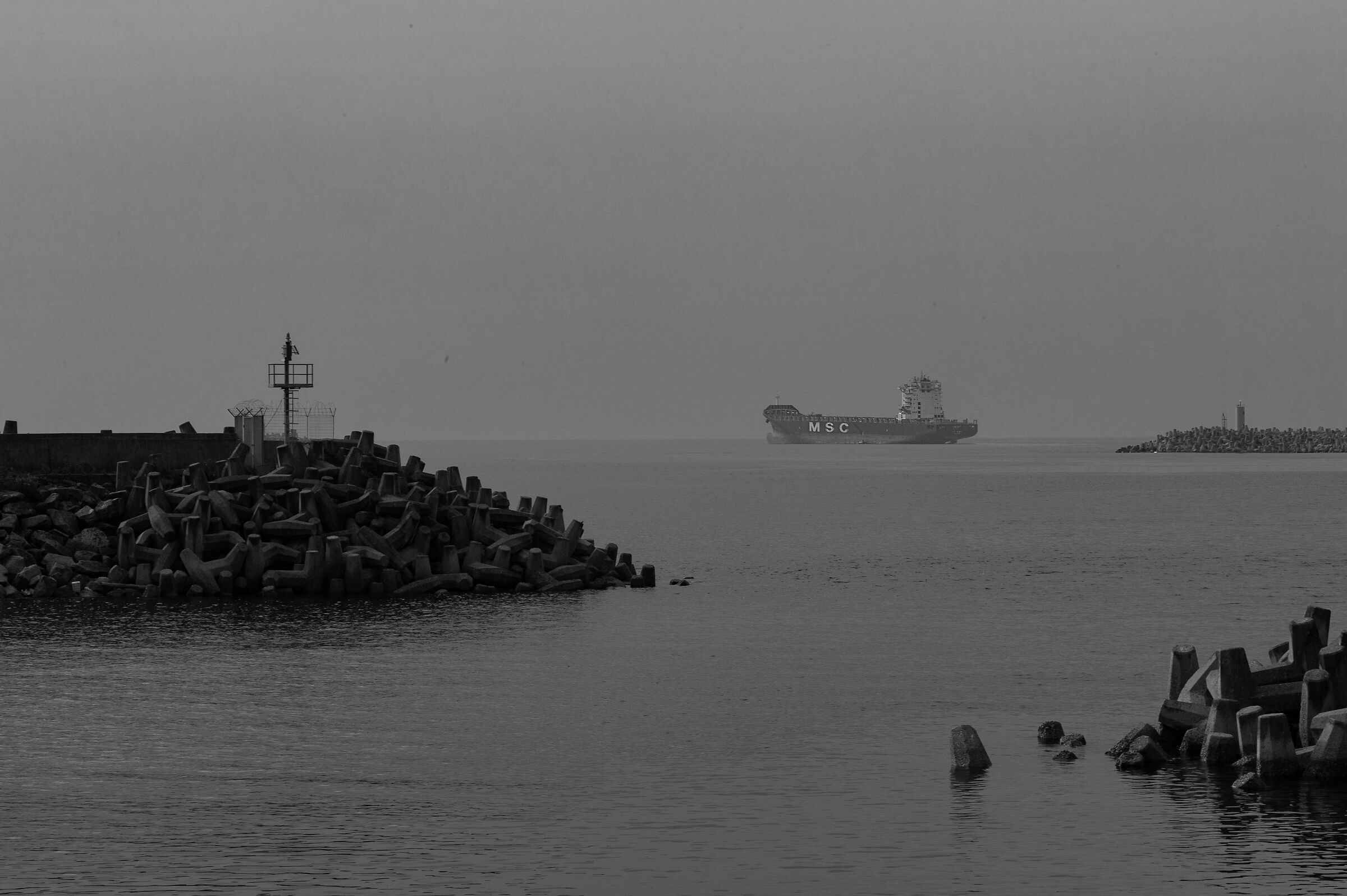 Port of Gioia Tauro - Exit the port southbound