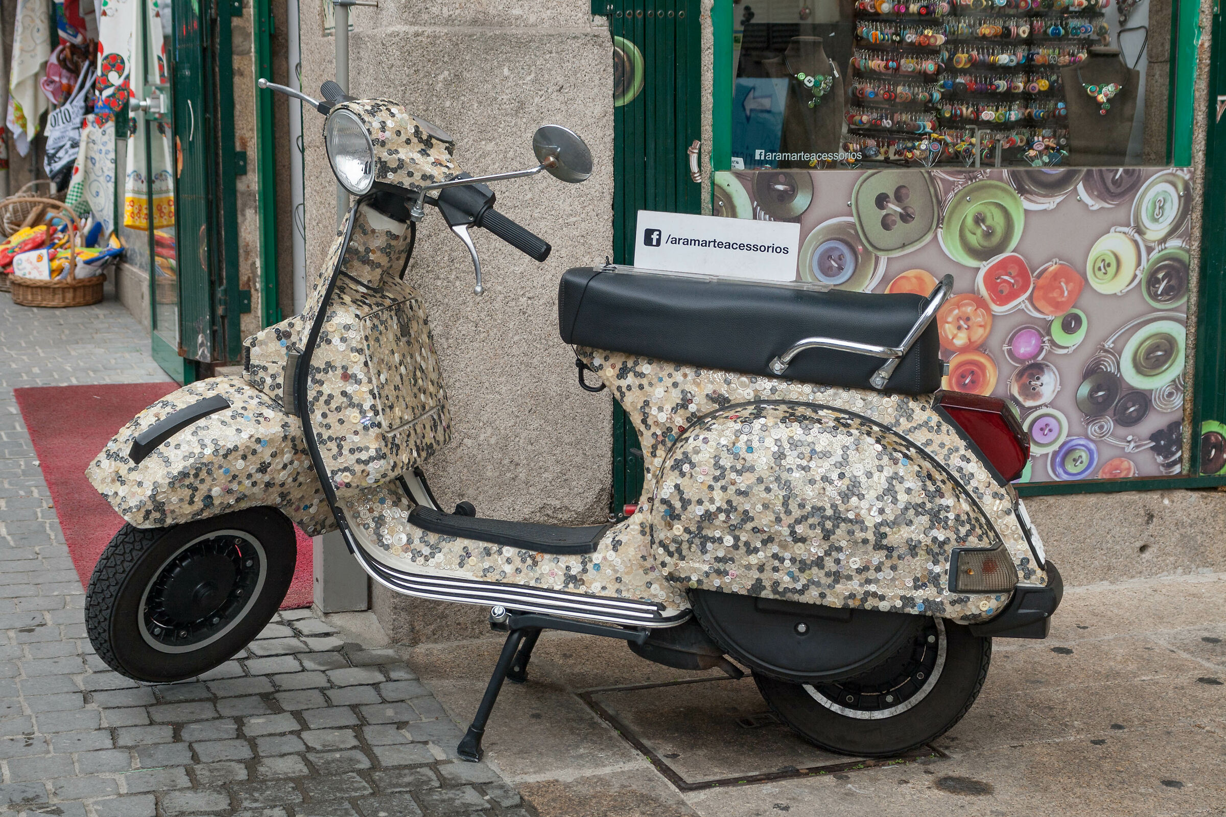 La vespa abbottonata