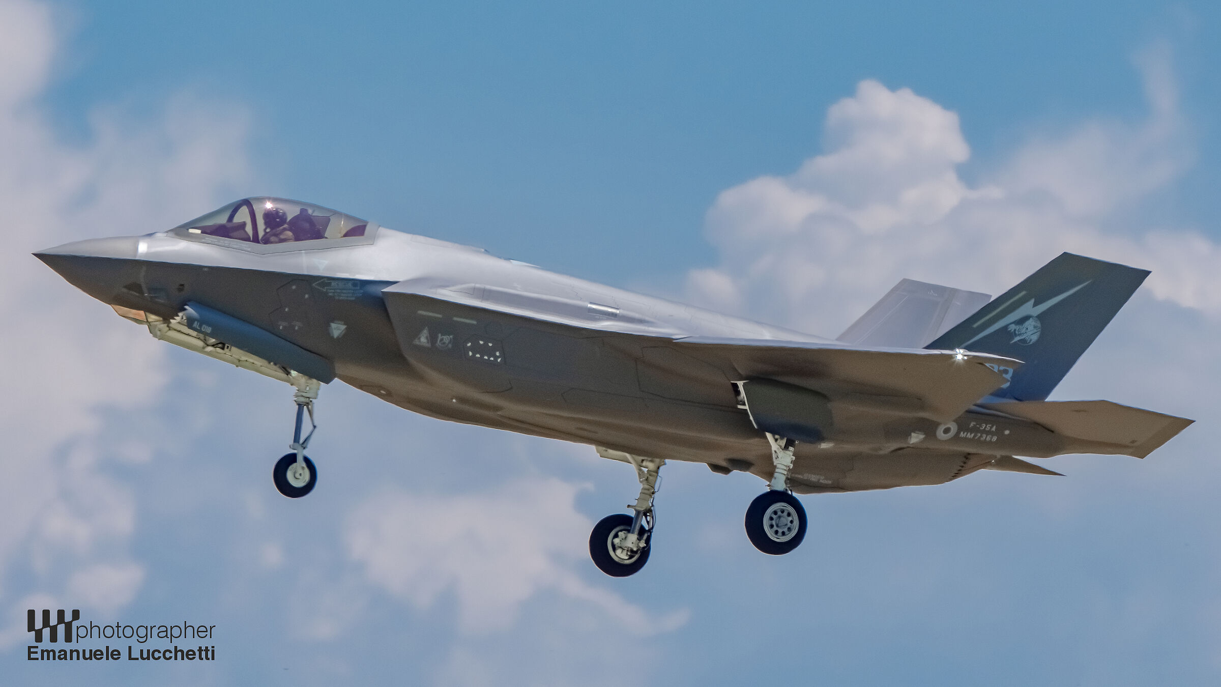 F35