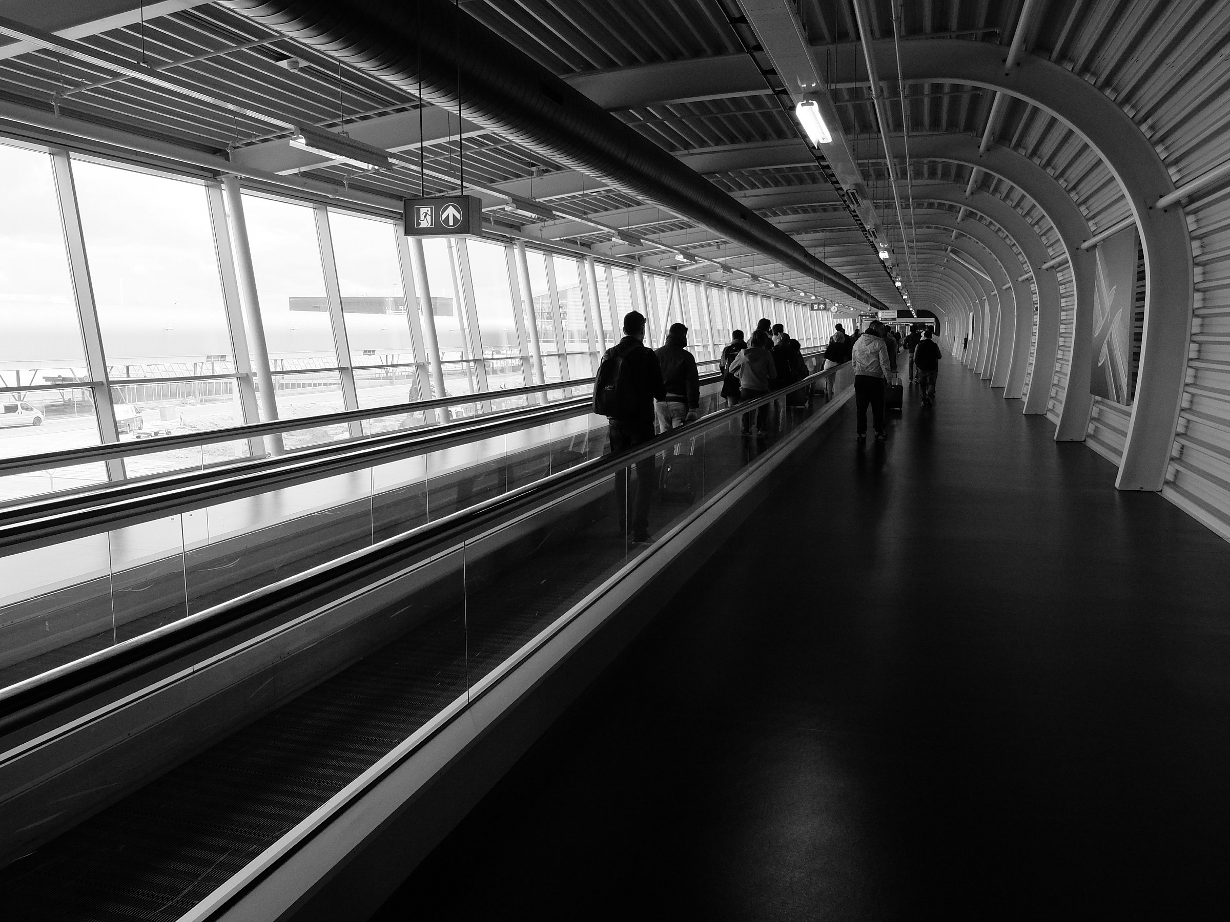 follow tourist lines