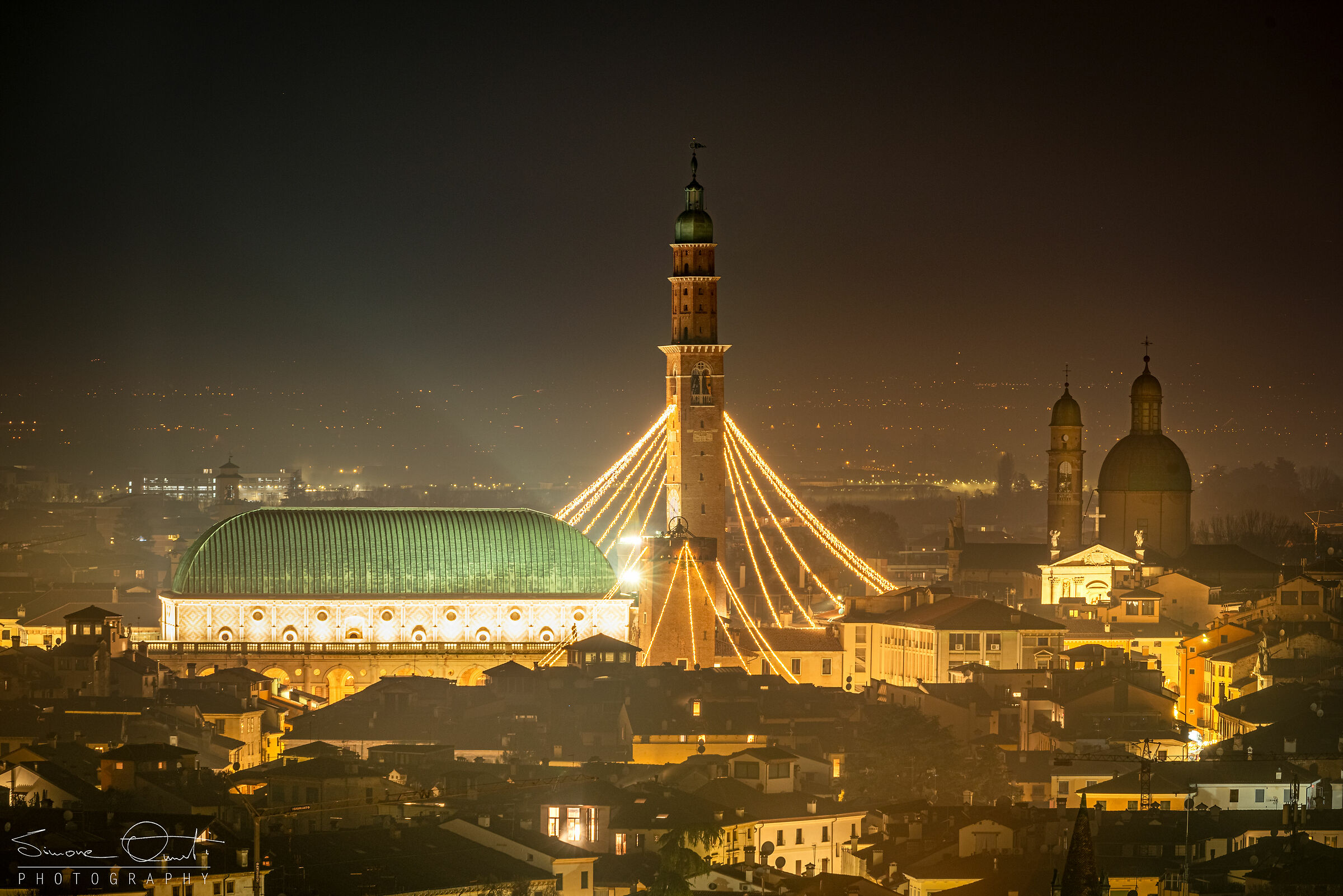 Vicenza - Basilica Palladiana and Torre Bissara