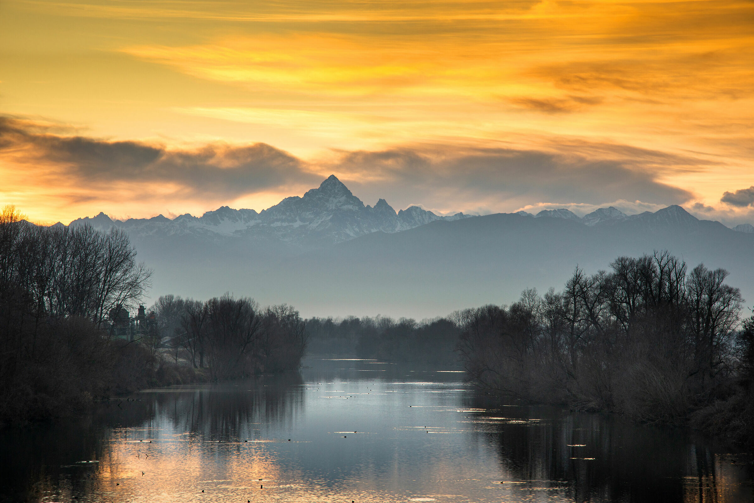 Il Po e il Monviso