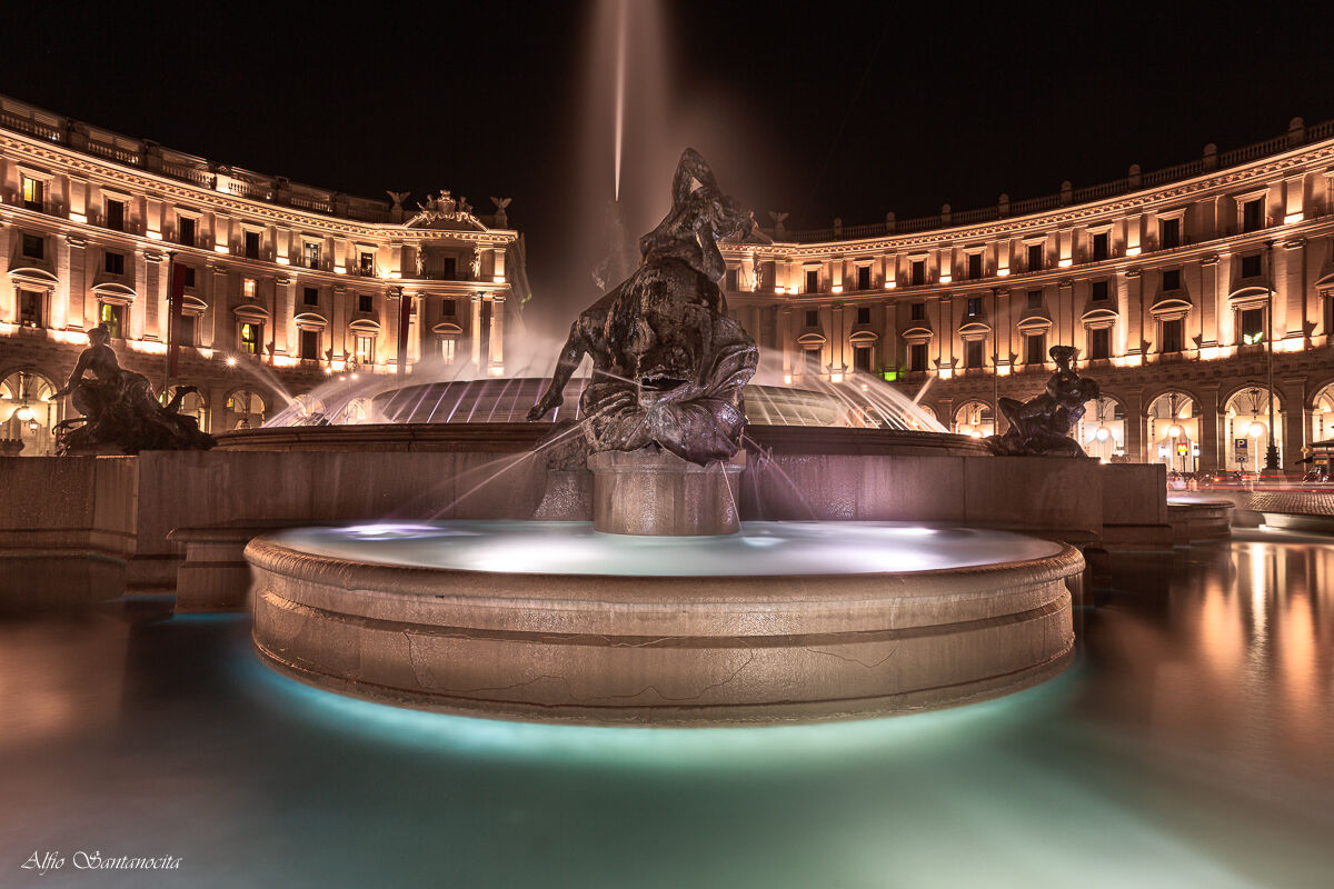 It was the fountain of scandal