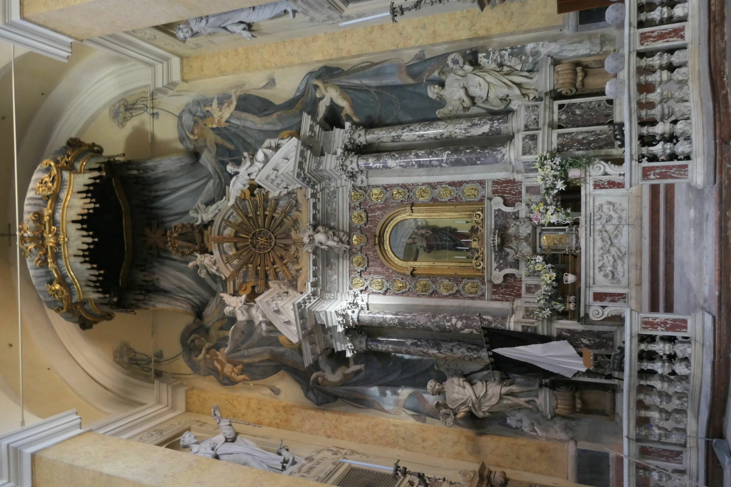 Altar of Our Lady of the Rosary-Church of San Domenico
