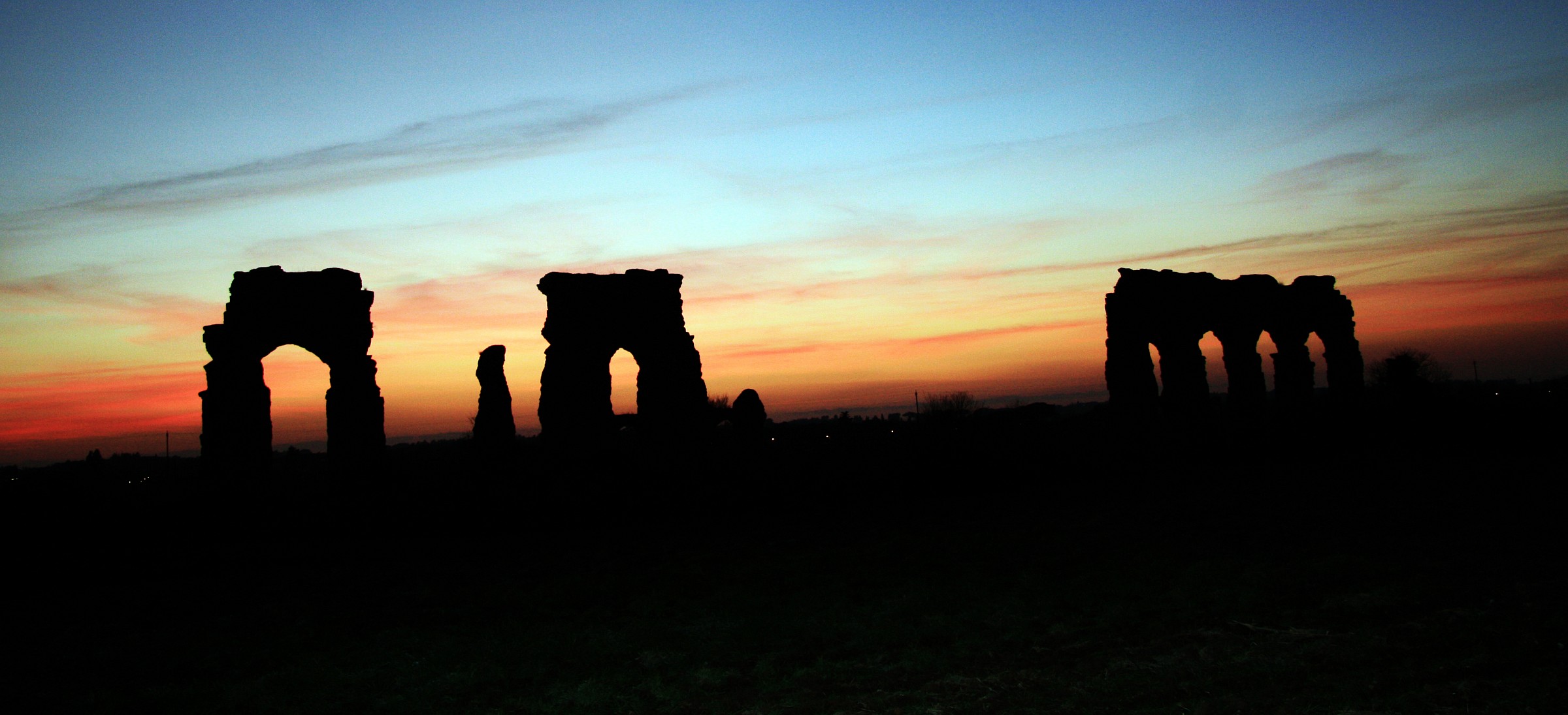 Acquedotto San Policarpo  al tramonto