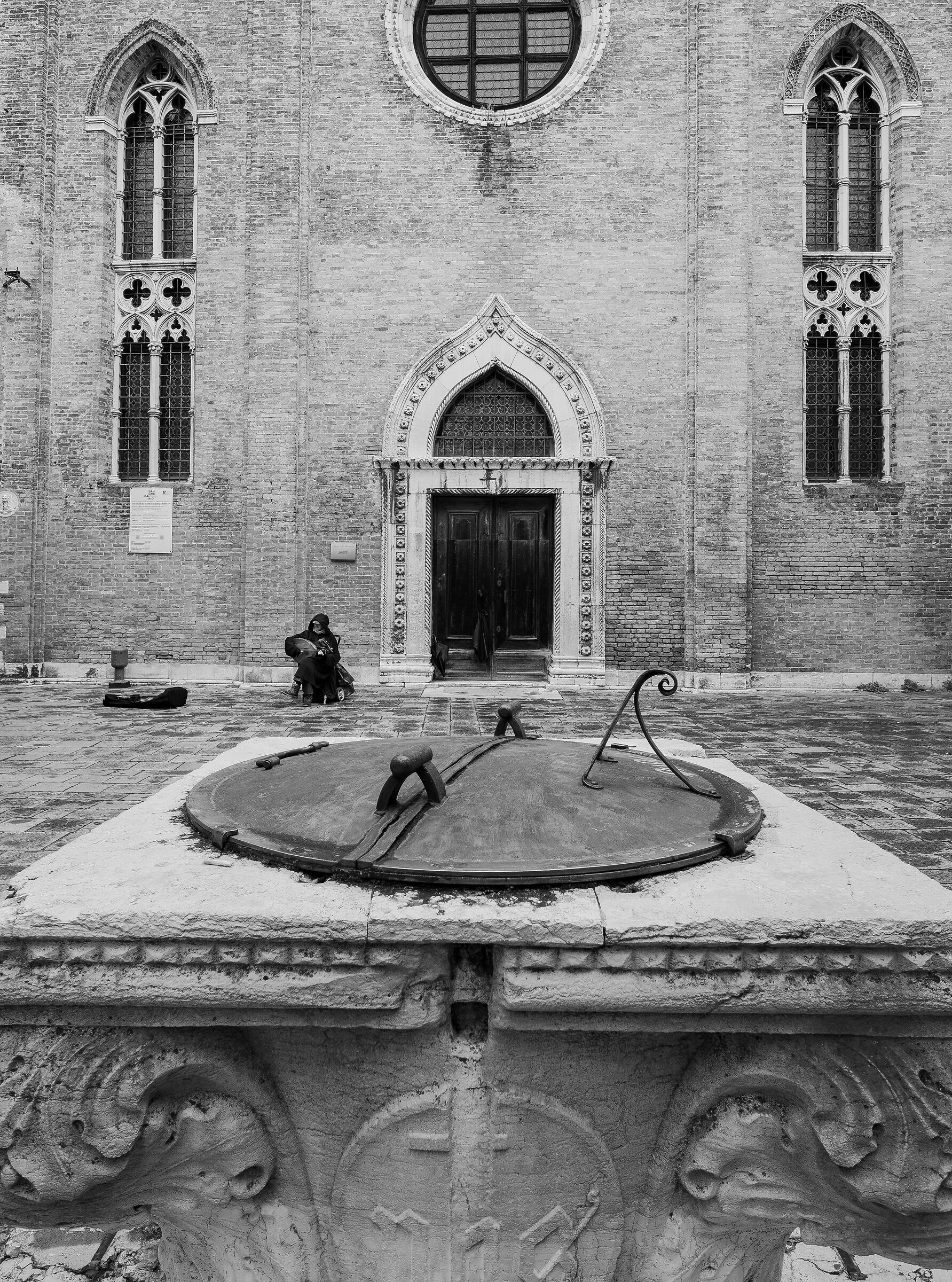 Aspettando i turisti.