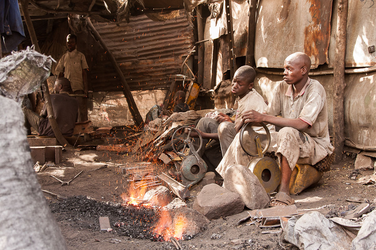 Mercato del riciclo - Bamako - Mali