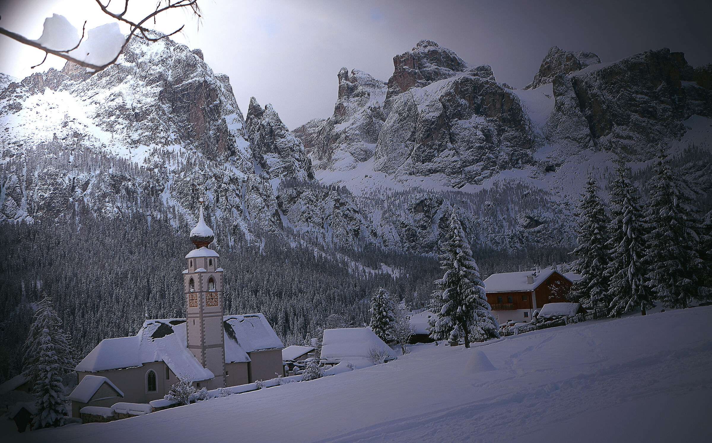 Chiesa di Colfosco. Val Badia   Alto Adige.
