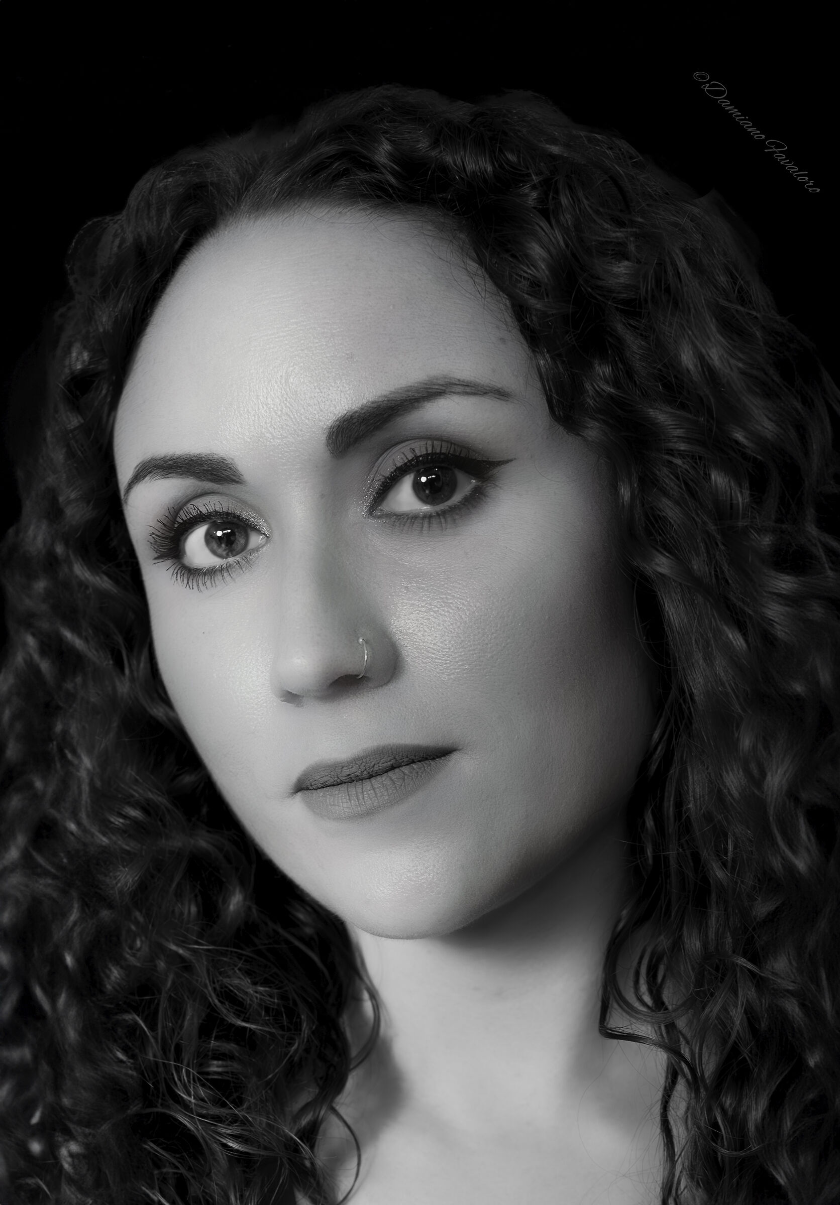 Giulia - Black and White