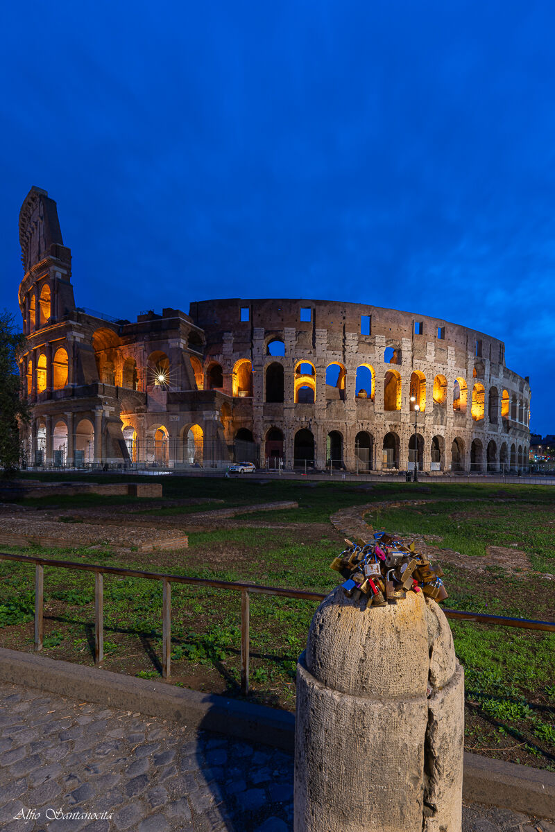 Oath of eternal love view Colosseum