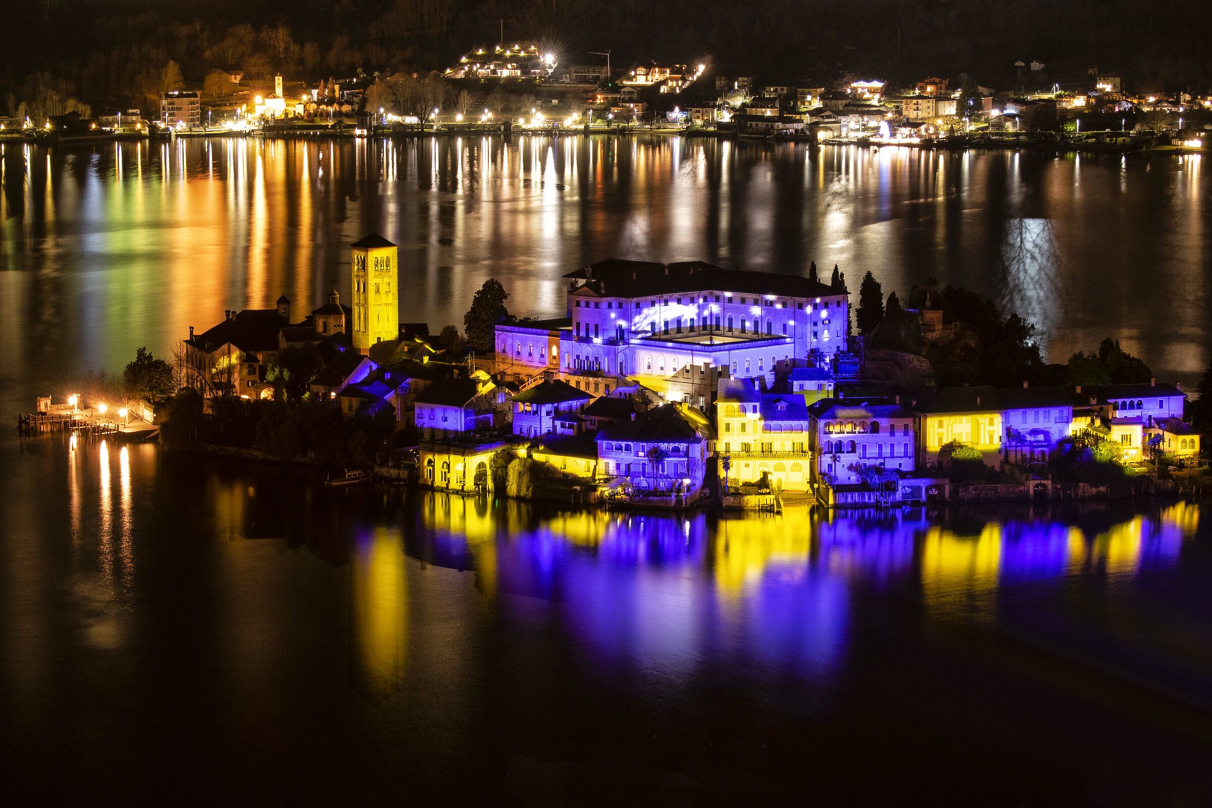 Lights Isola San Giulio