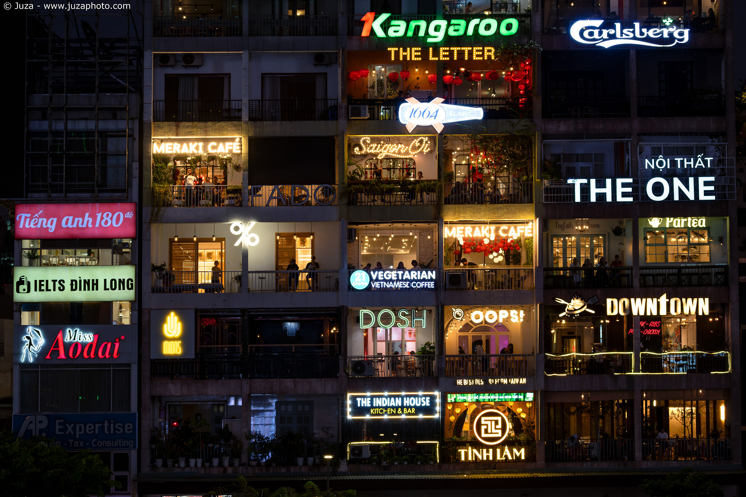 Cafe Apartments, Ho Chi Minh